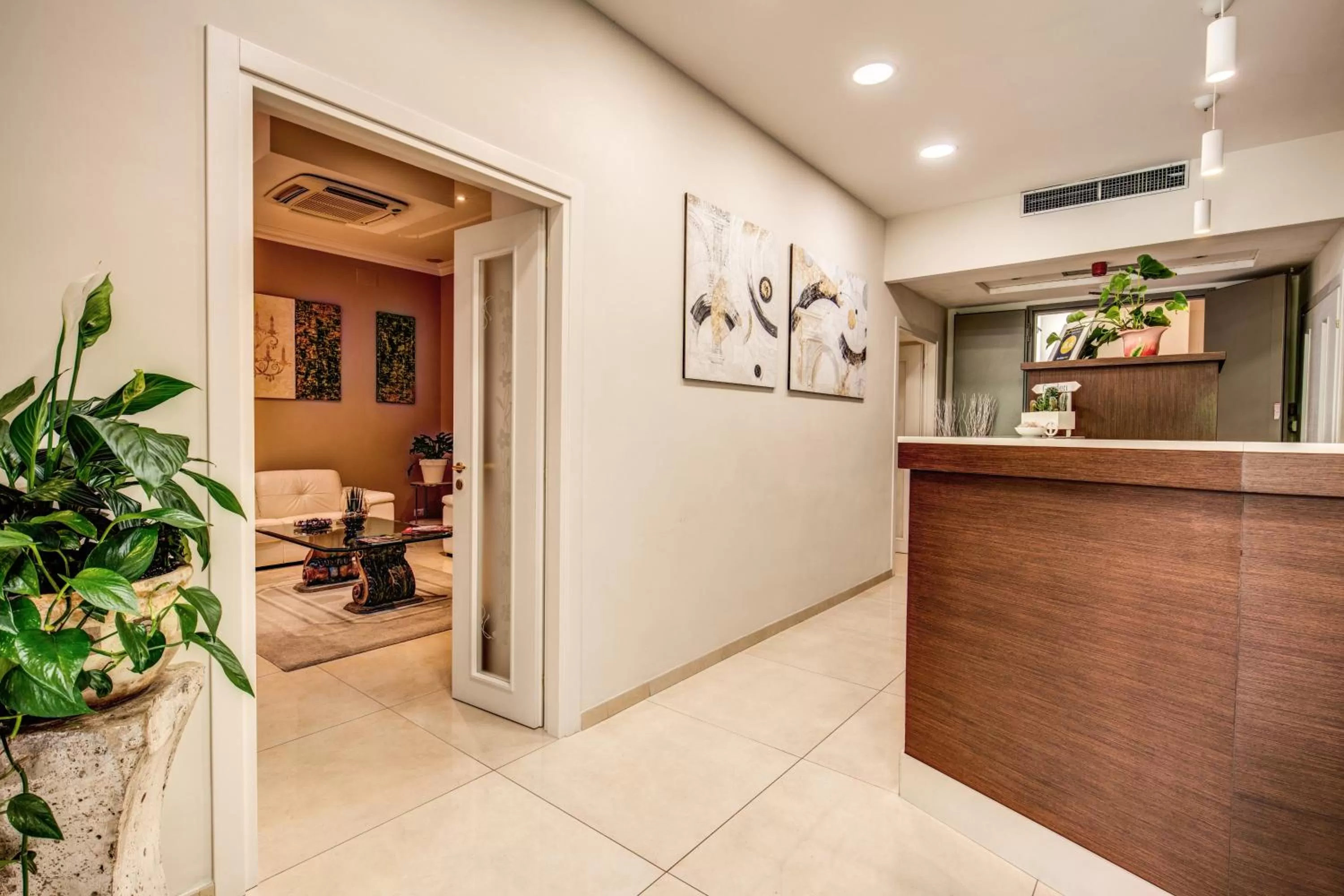 Lobby or reception in Rome Garden Hotel