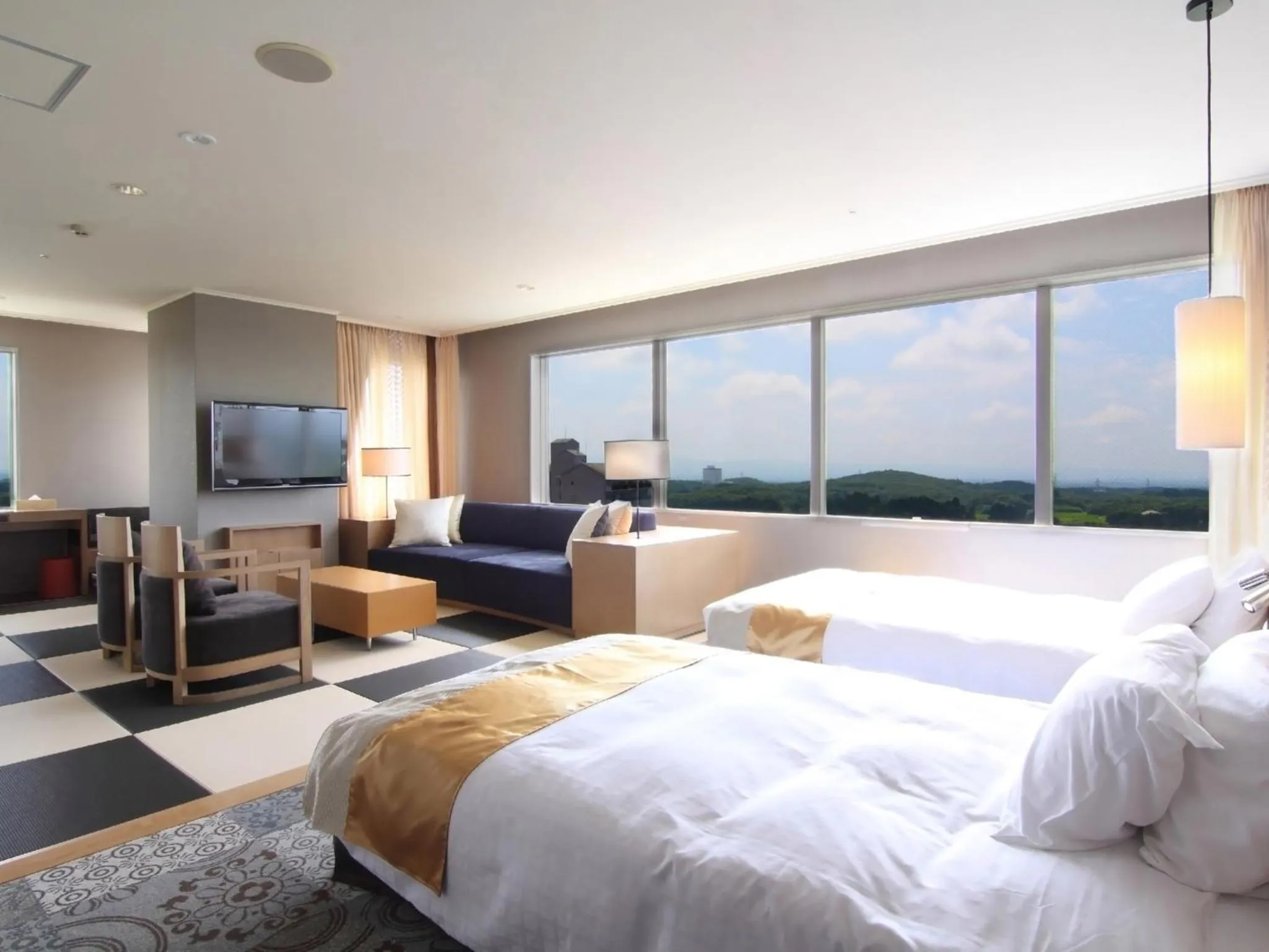 Spring, Bed in Hotel Epinard Nasu