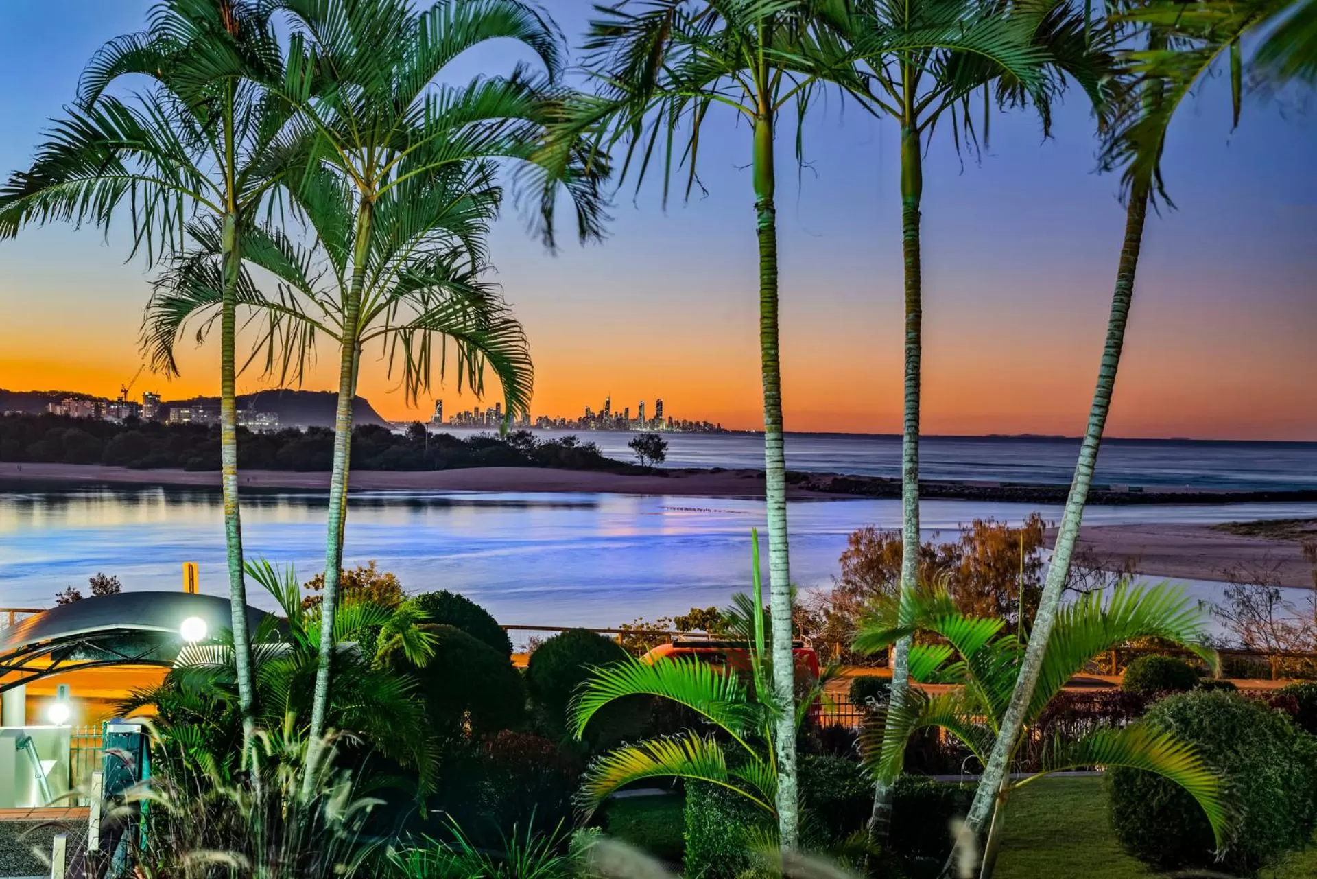 Sunset in Little Cove Currumbin