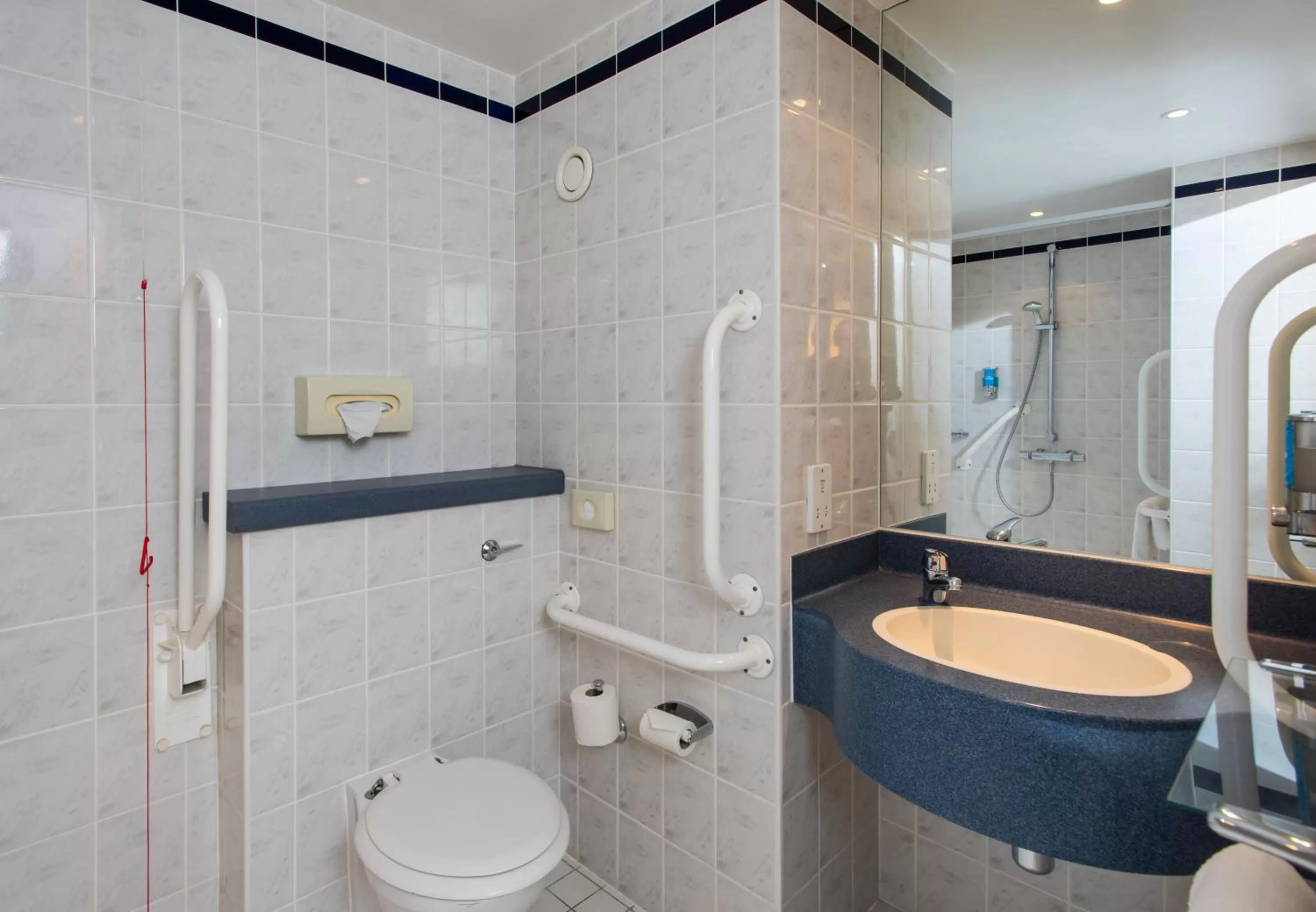 Bathroom in Holiday Inn Express Inverness by IHG