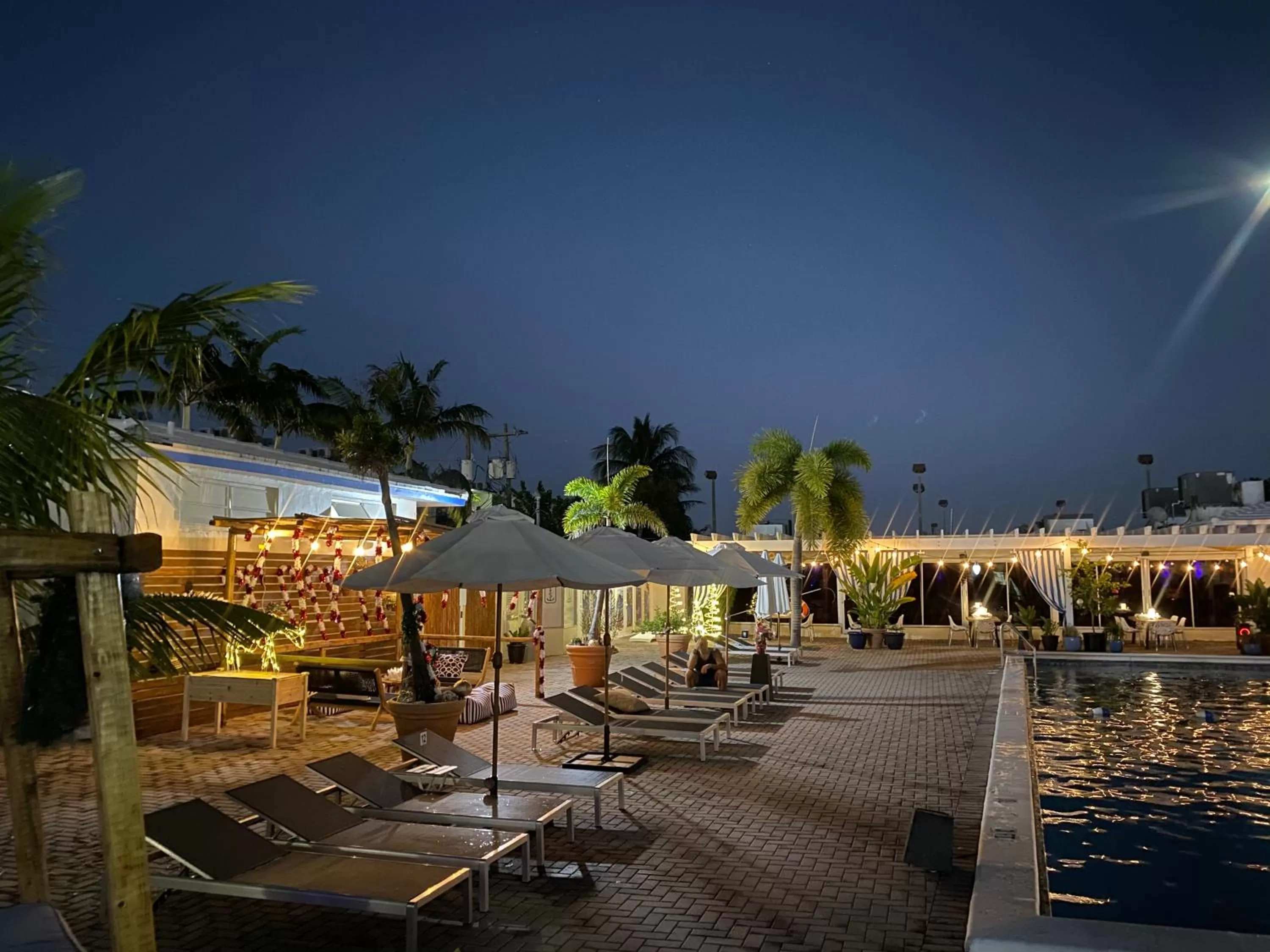 Swimming pool in Skipjack Resort & Marina