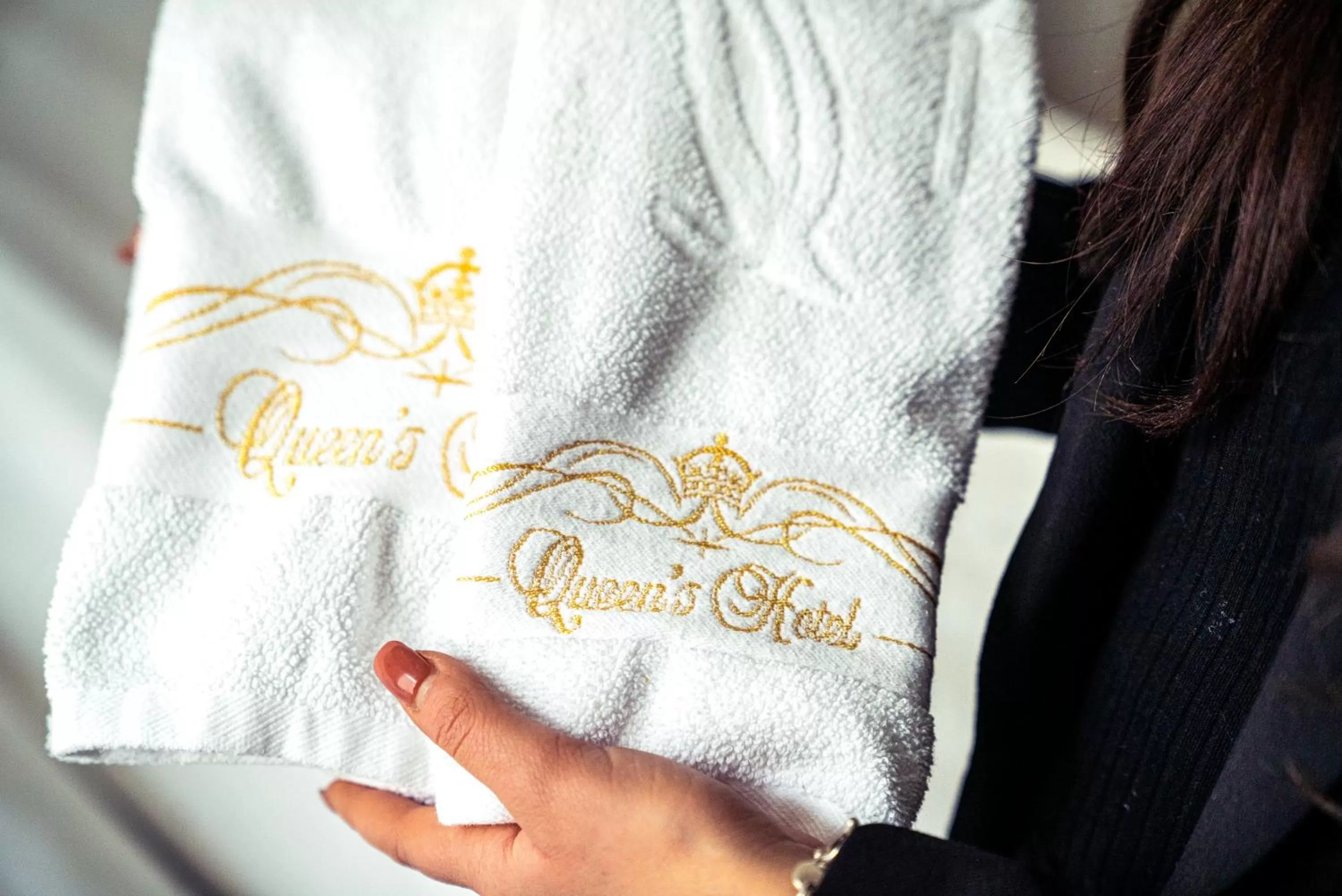 towels in Queen's Hotel by First Hotels