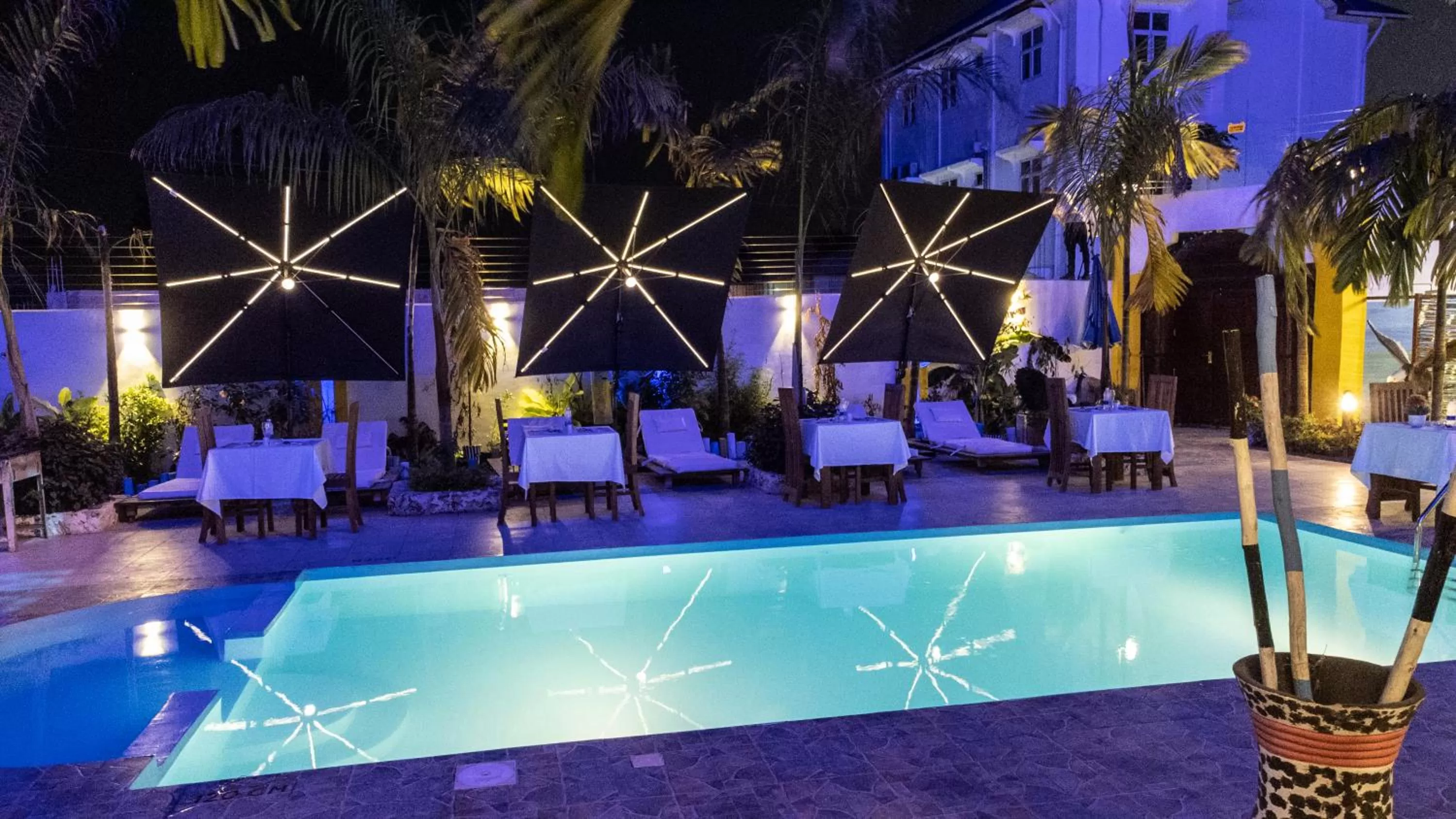 Swimming Pool in Canary Nungwi Hotel & Free SPA