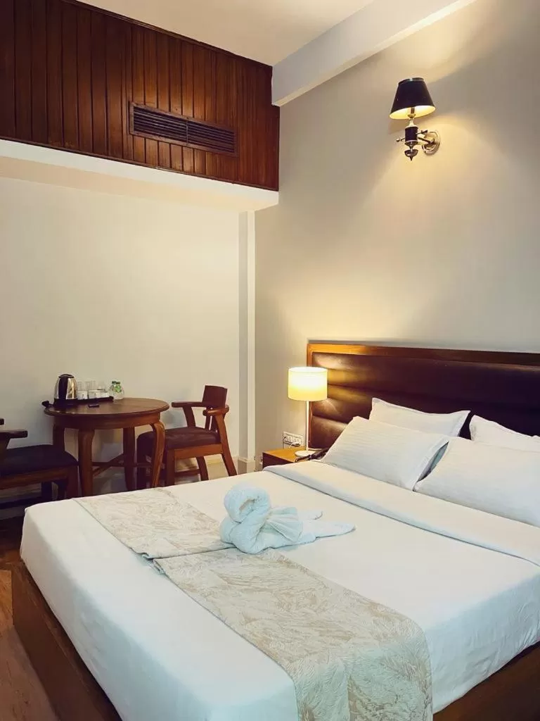 Bed in Hotel Tragopan