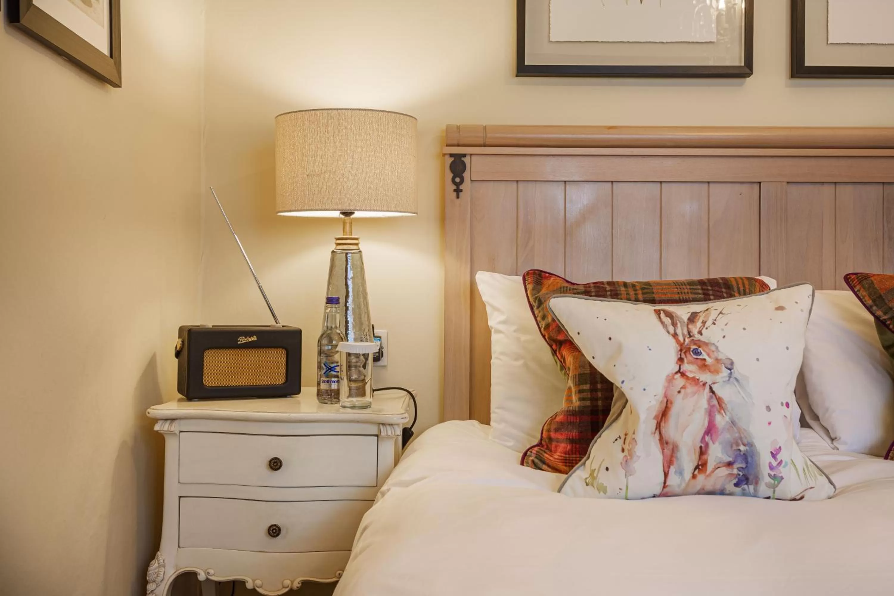 Bed in The Feathers Hotel, Helmsley, North Yorkshire - The Coaching Inn Group