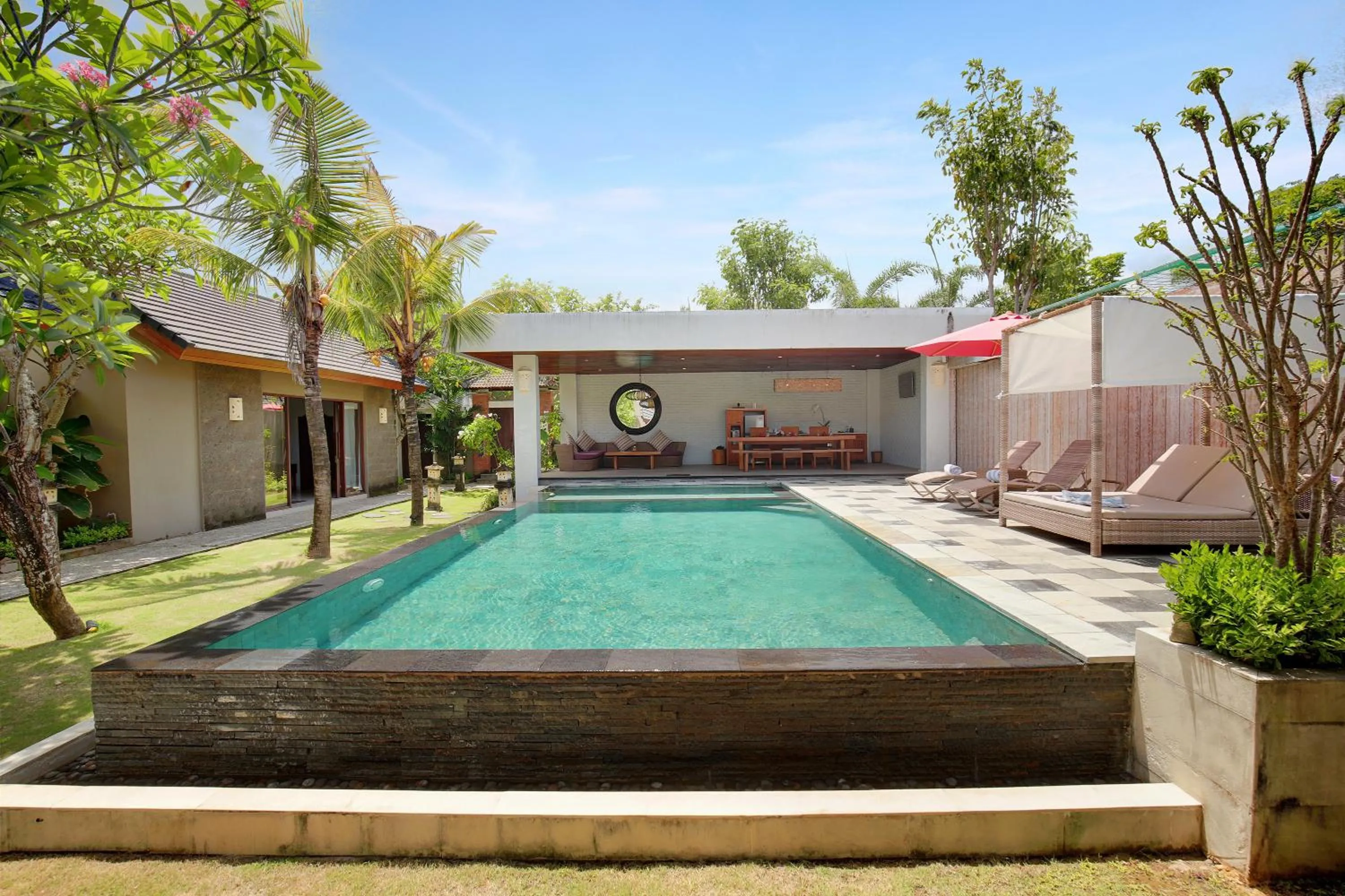 Swimming pool in Lumbini Luxury Villas and Spa