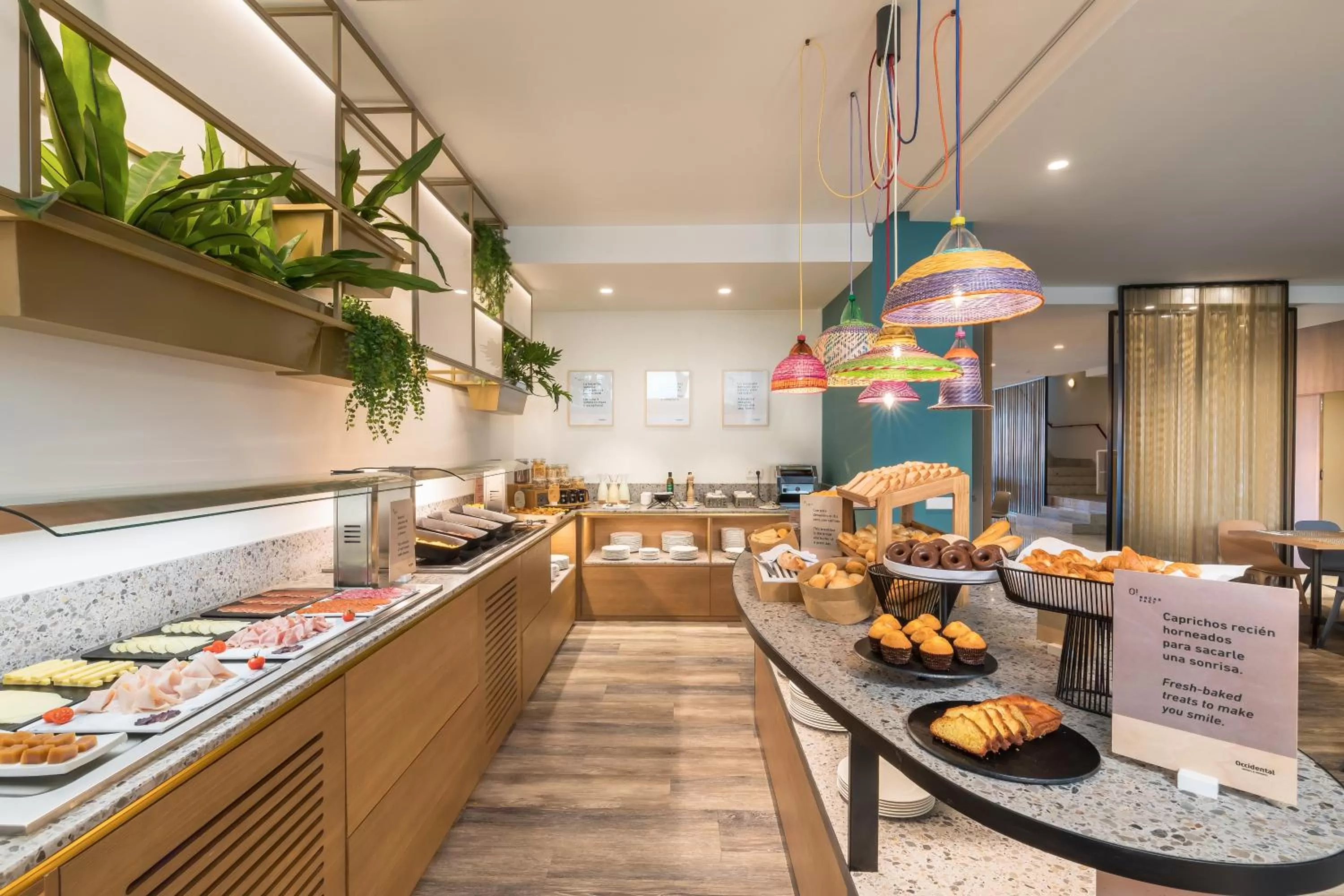 Buffet breakfast in Occidental Vigo