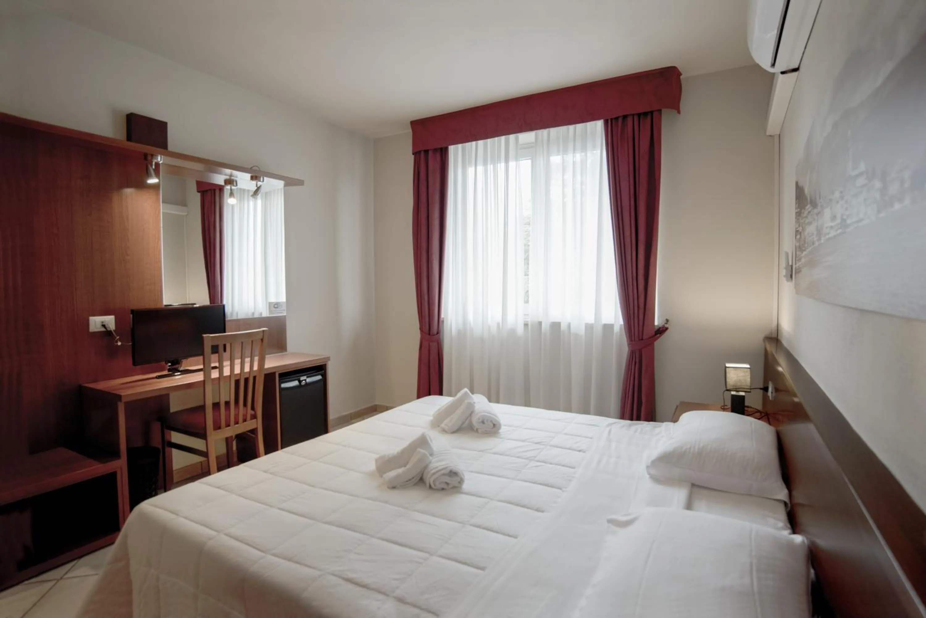 Bed in Hotel Venezia Park - ENJOY HOLIDAY