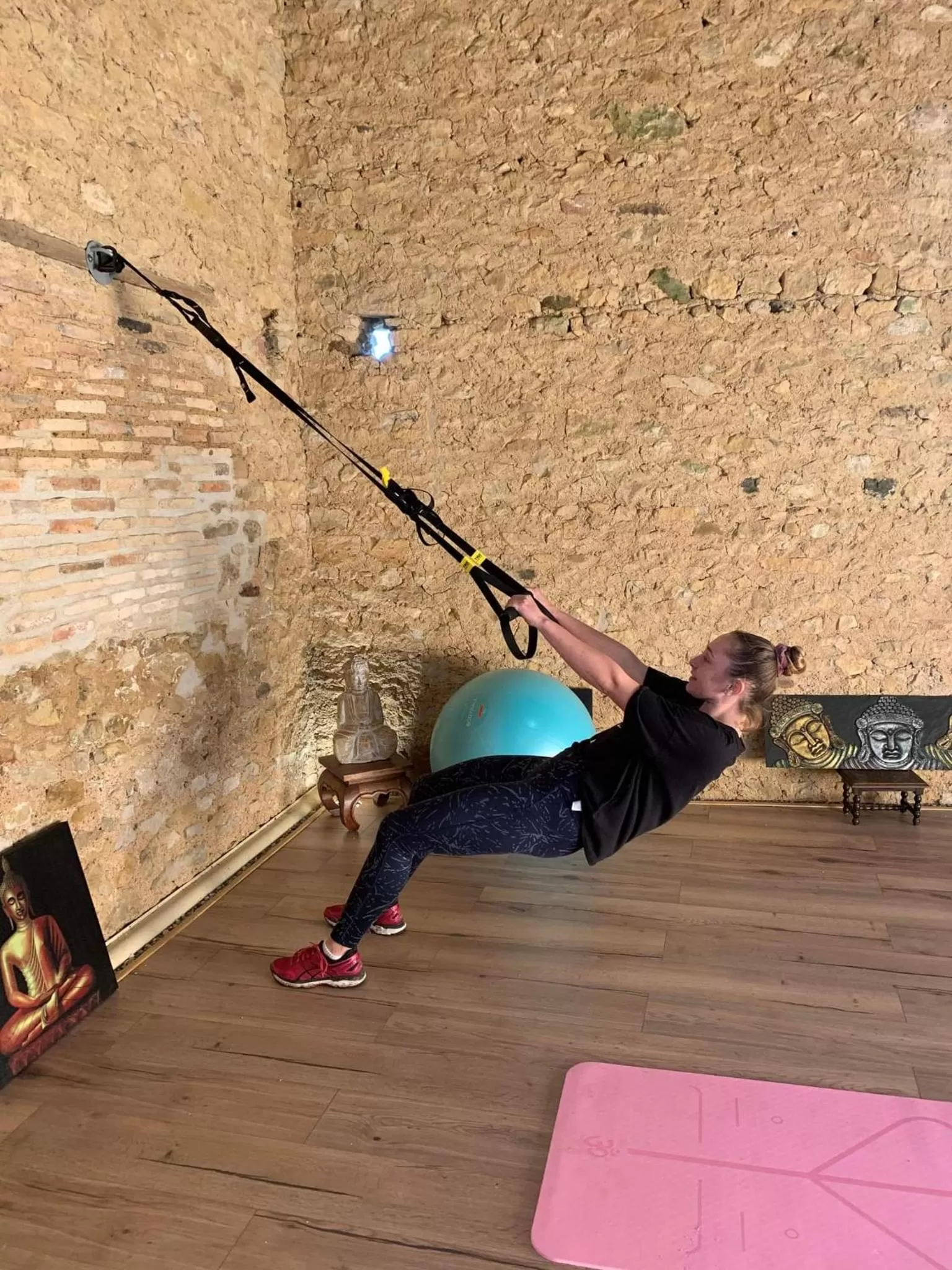 Property building in La Jariette