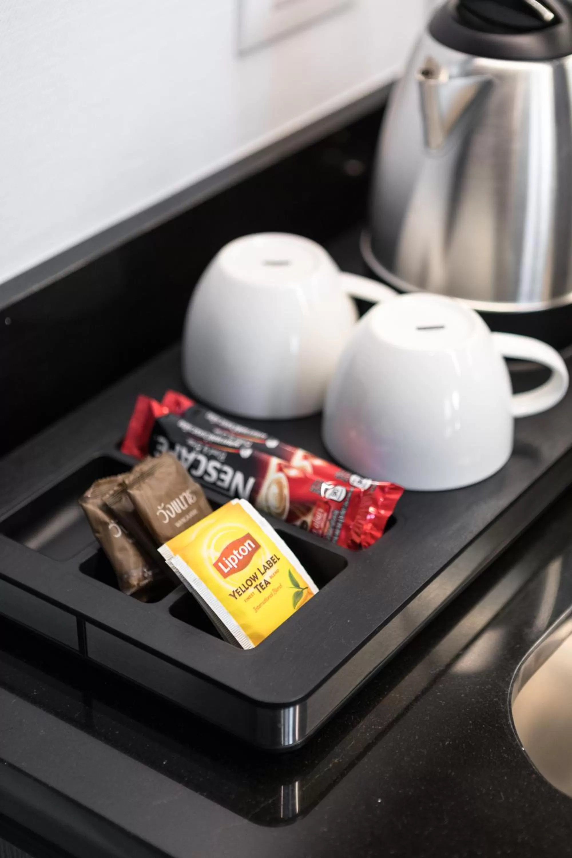 Coffee/tea facilities in Apartelle Jatujak Hotel