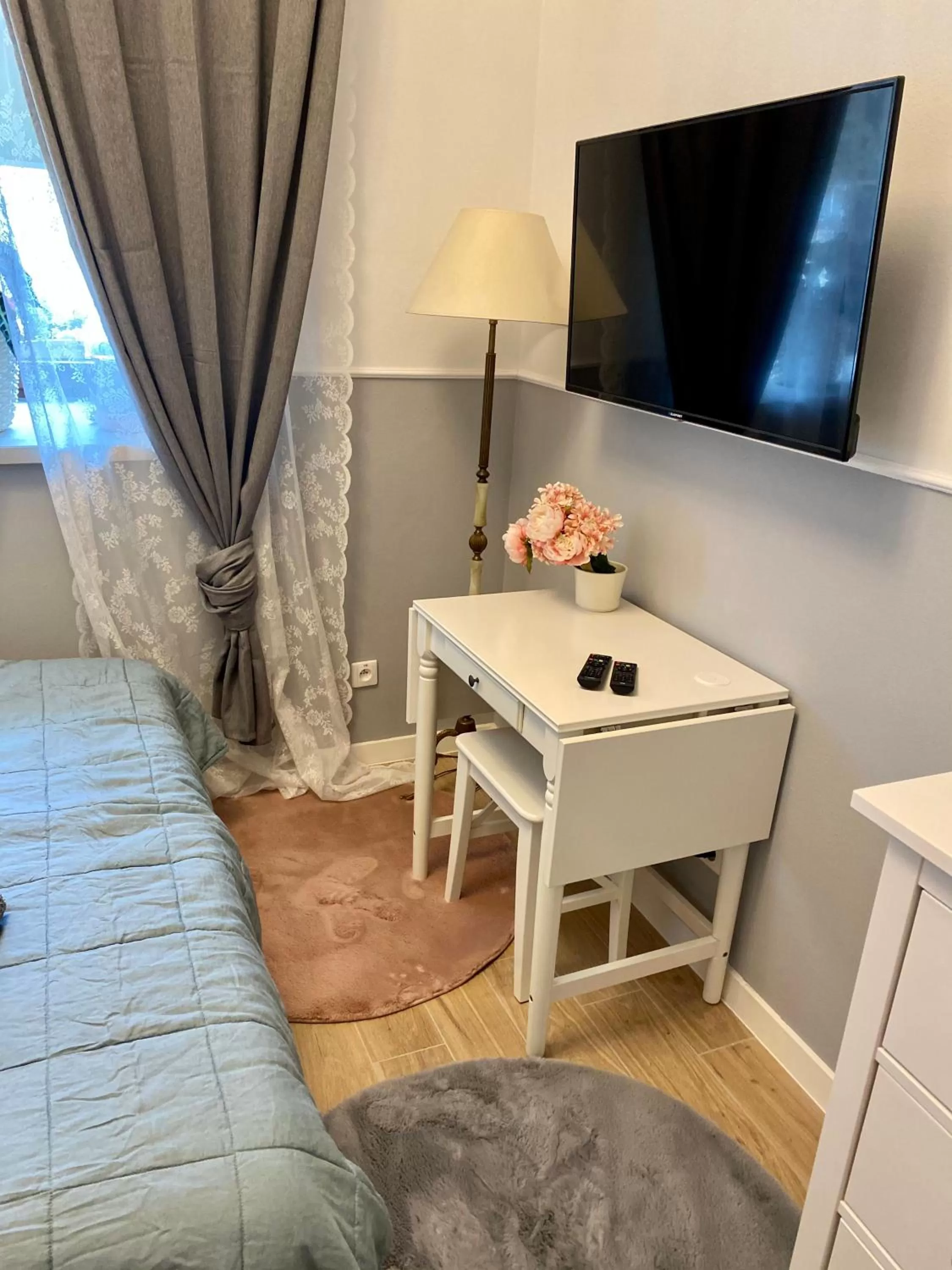 Bed in Pokoje w Starej Karczmie - by Upstairs