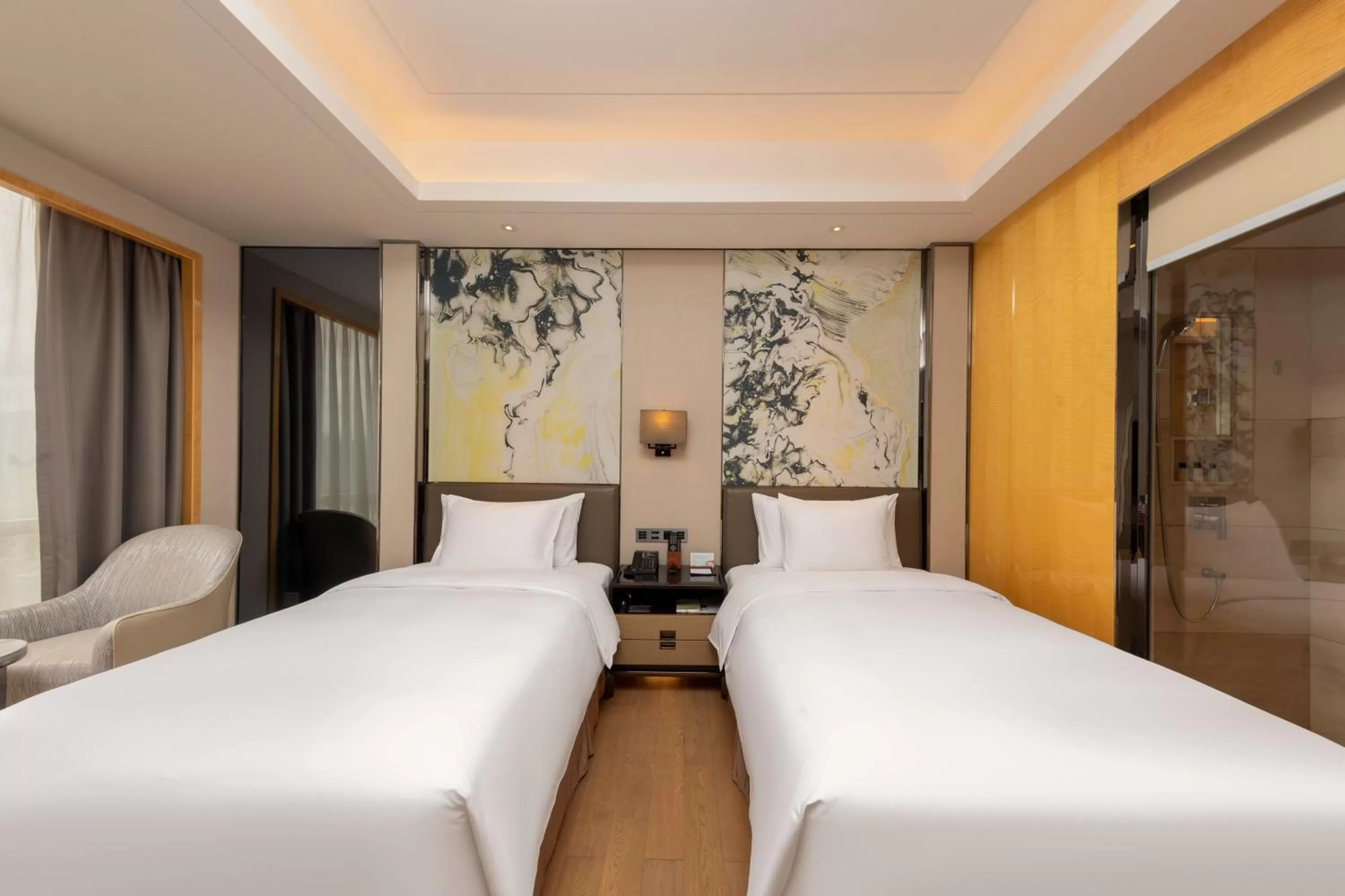 Bed in Zhuhai Longzhuda International Hotel - 24hours stay