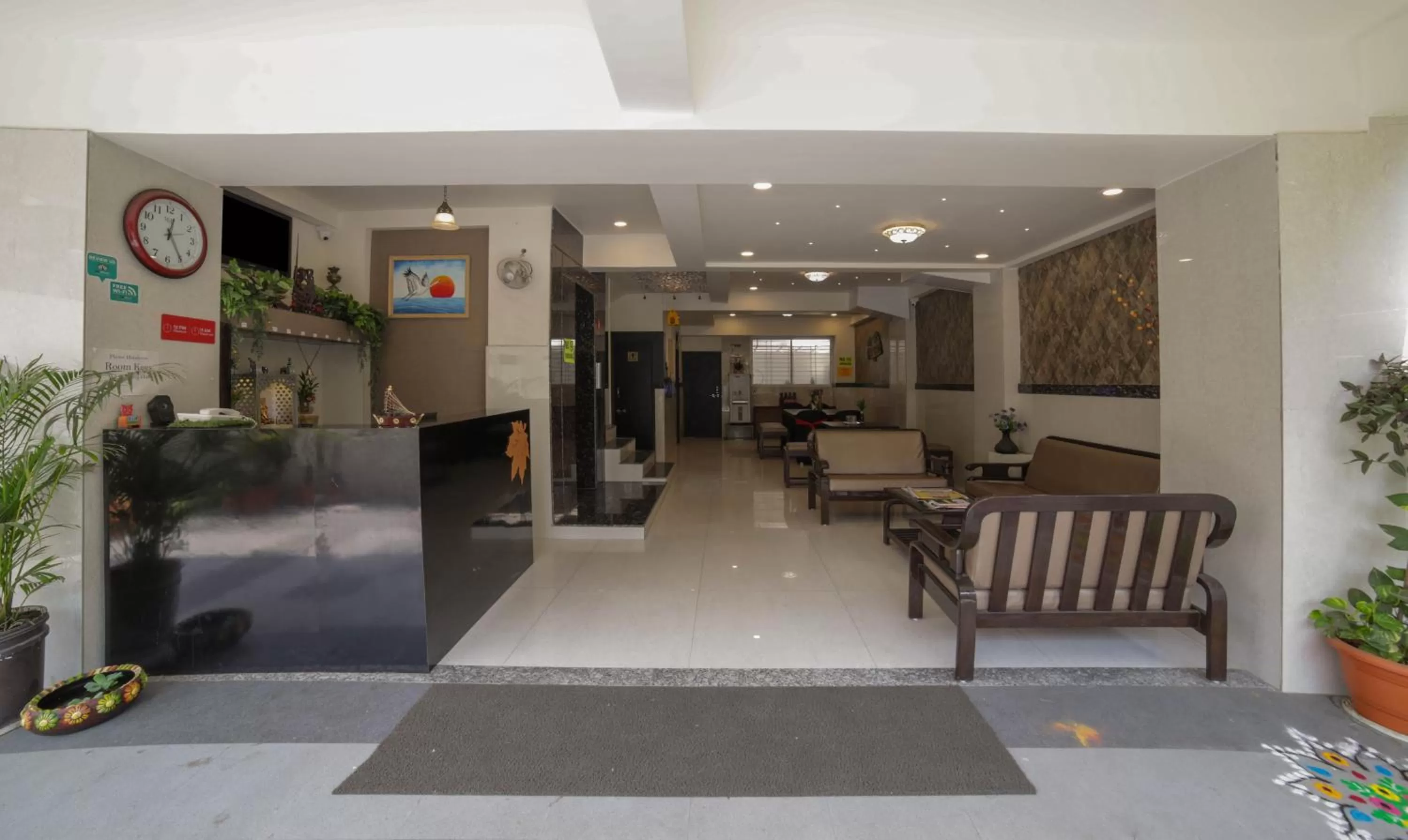 Lobby or reception in Itsy Hotels Le Clover