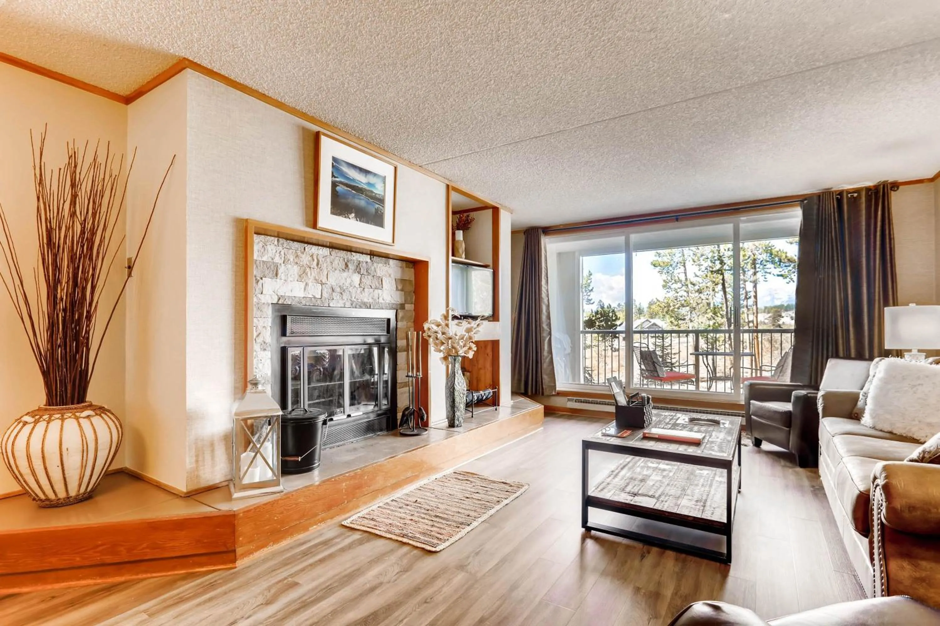 Living room in Evergreen Condominiums by Keystone Resort