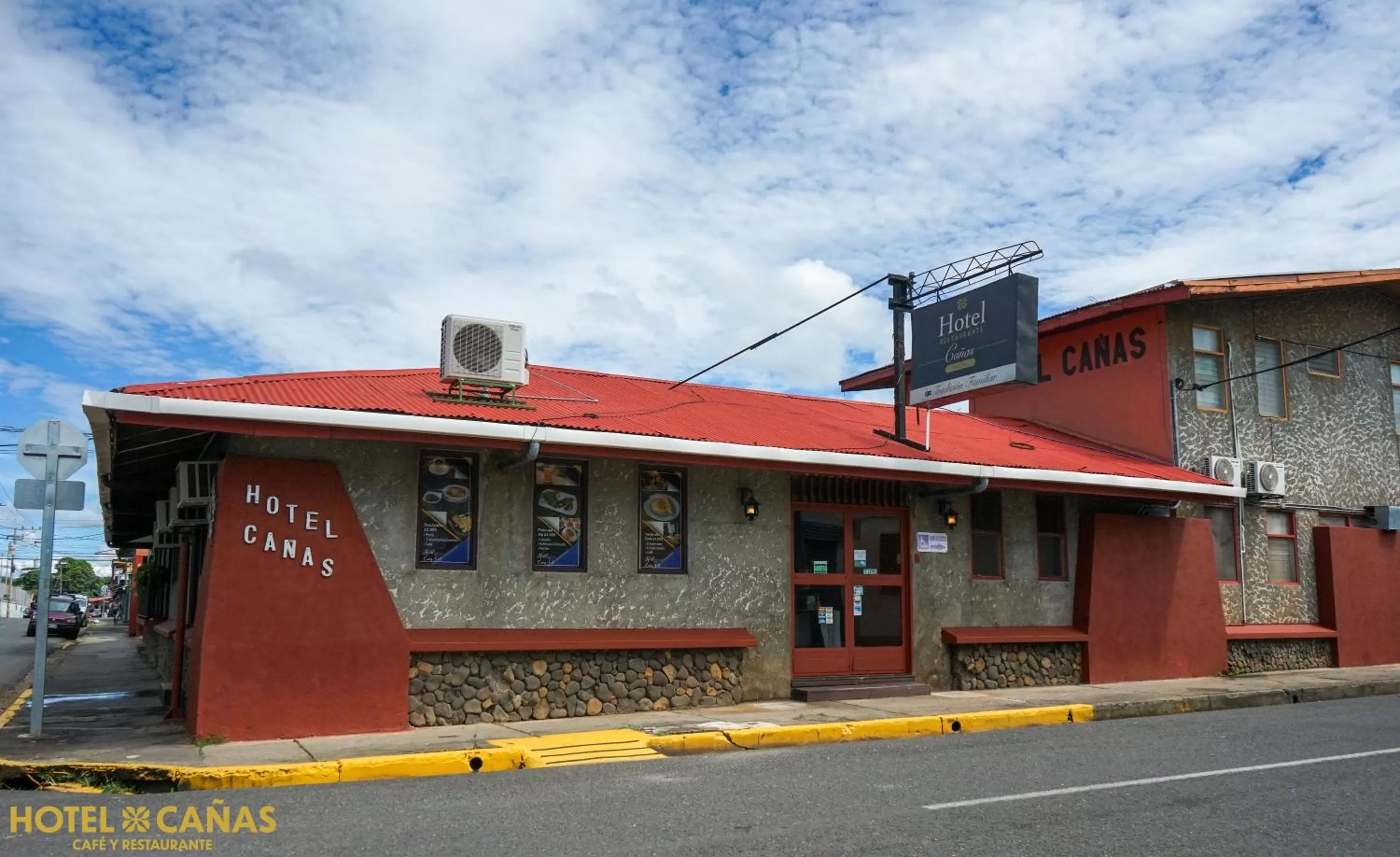 Restaurant/places to eat in Hotel Cañas