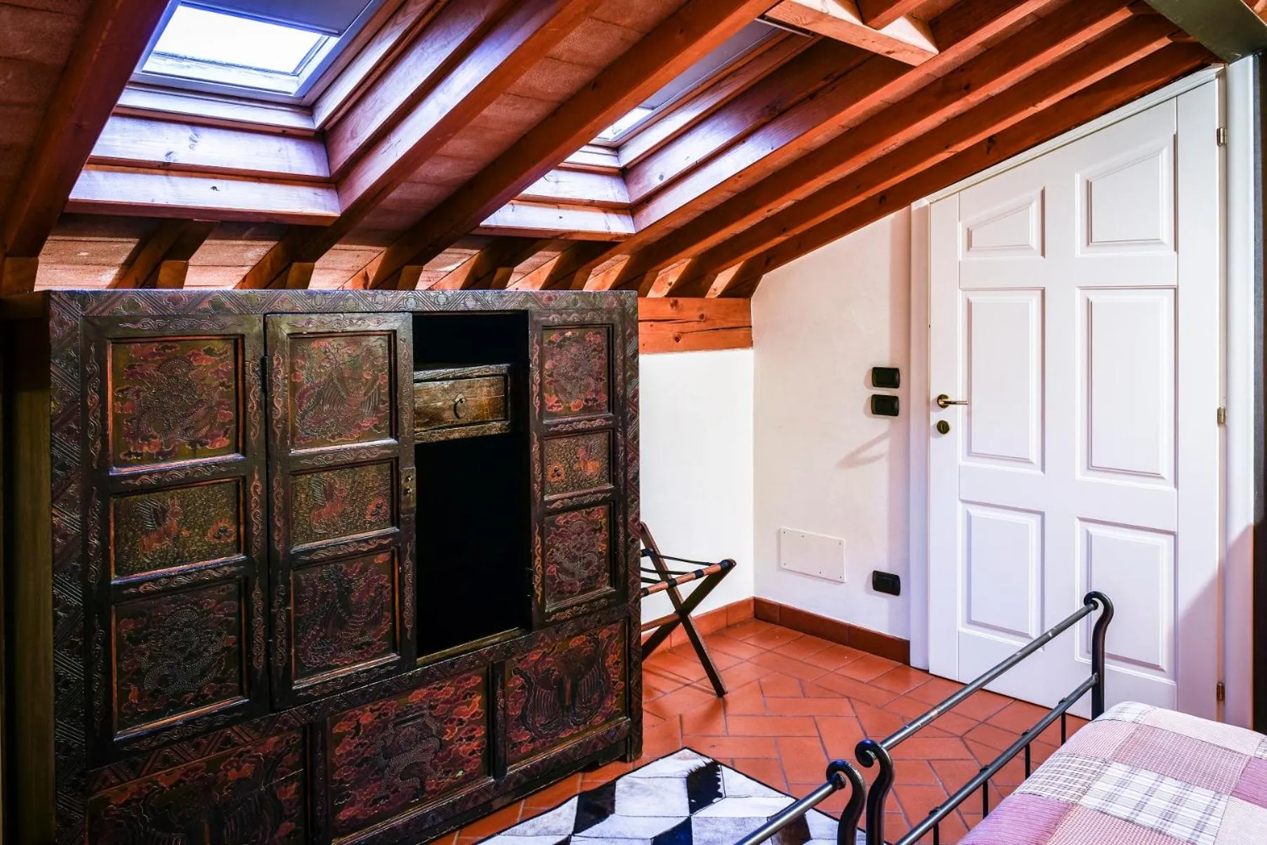 wardrobe, Bed in Residence ANTICO SAN ZENO centro storico