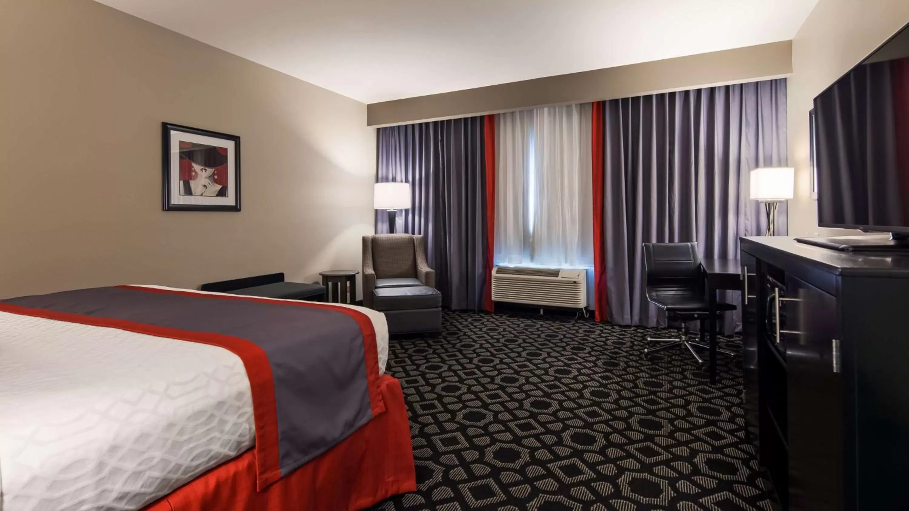 King Room - Communication Assistance - Non-Smoking in Best Western Plus Laredo Inn & Suites