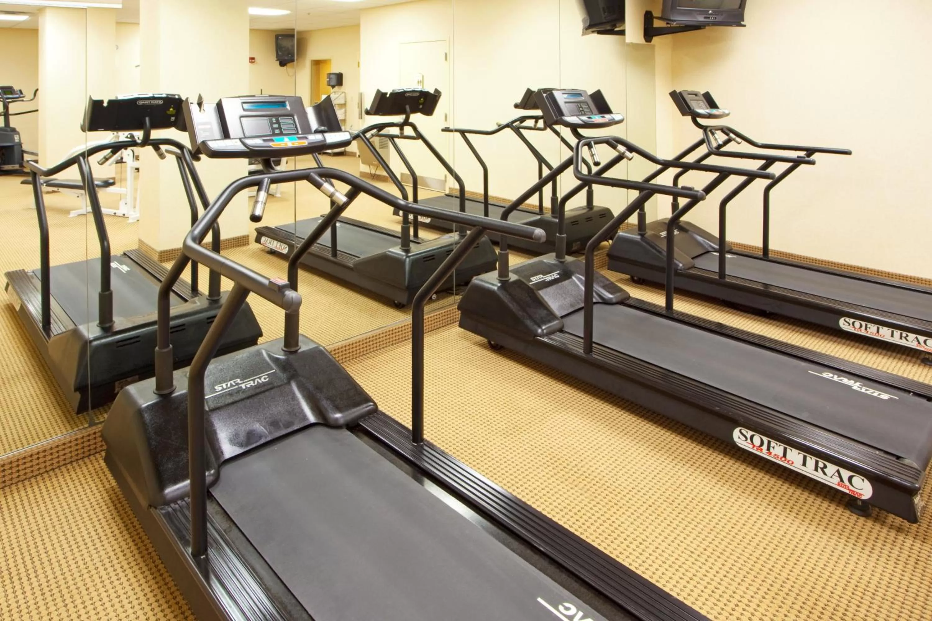 Fitness centre/facilities in Holiday Inn Chantilly-Dulles Expo Airport by IHG