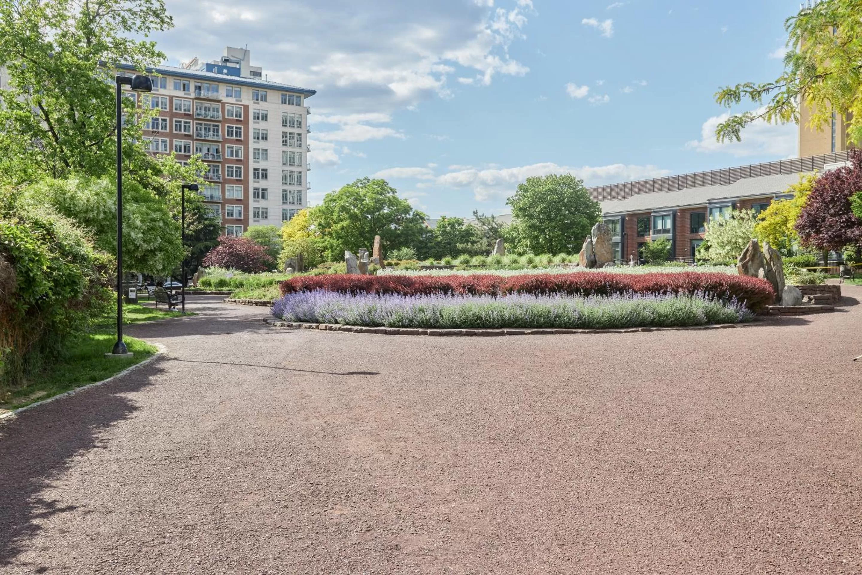 Sonder at Sixteen Hundred