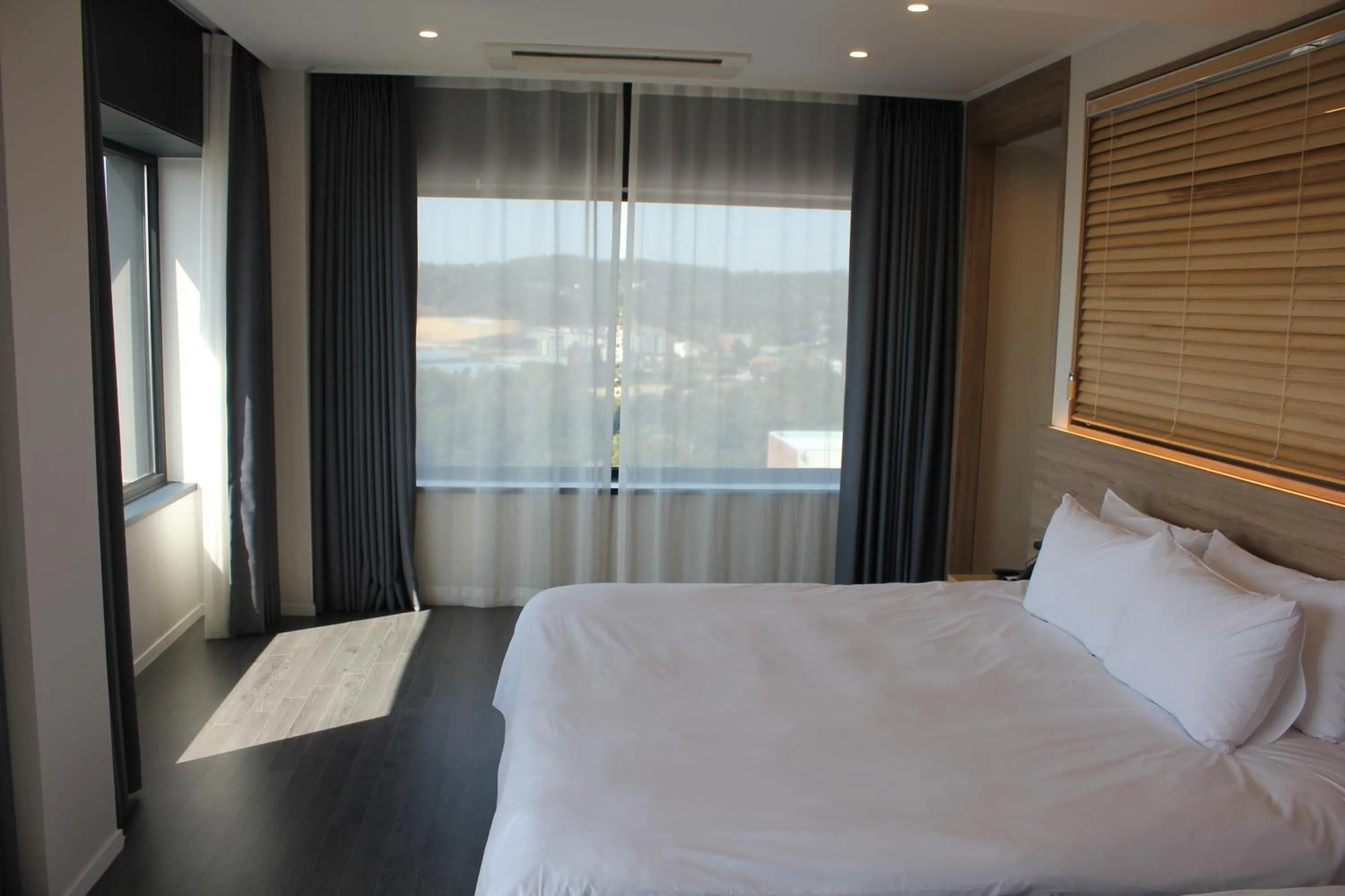 Bed in Casaloma Hotel