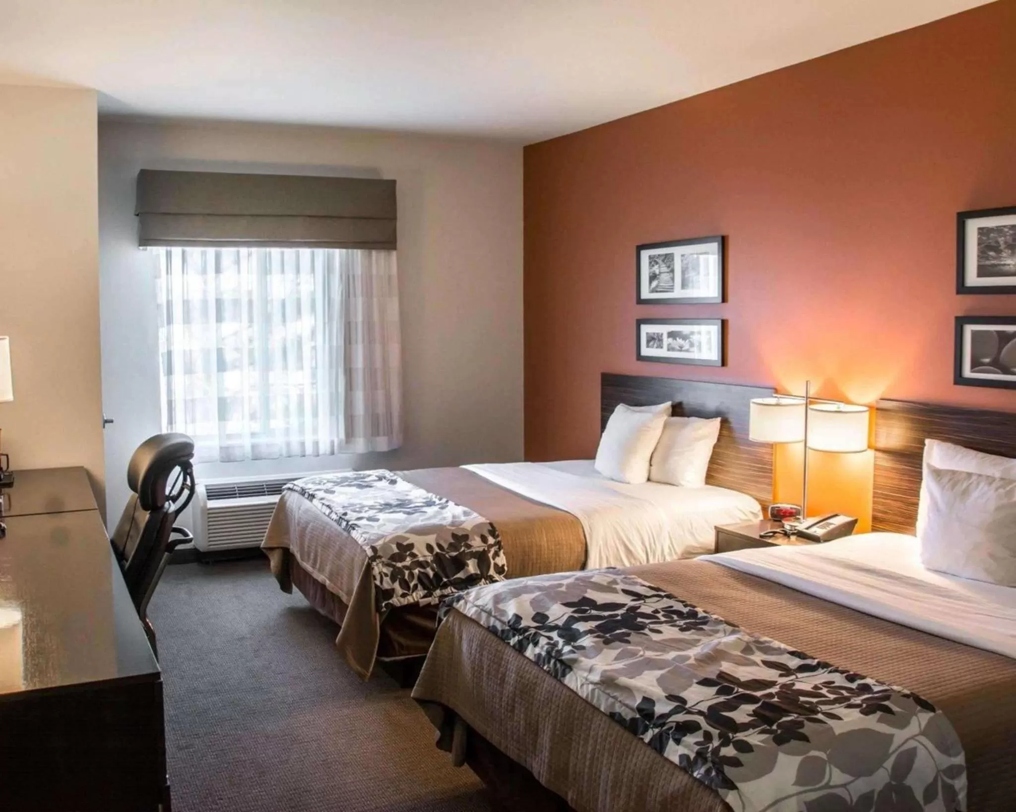 Photo of the whole room, Bed in Sleep Inn & Suites Shreveport near Medical Center