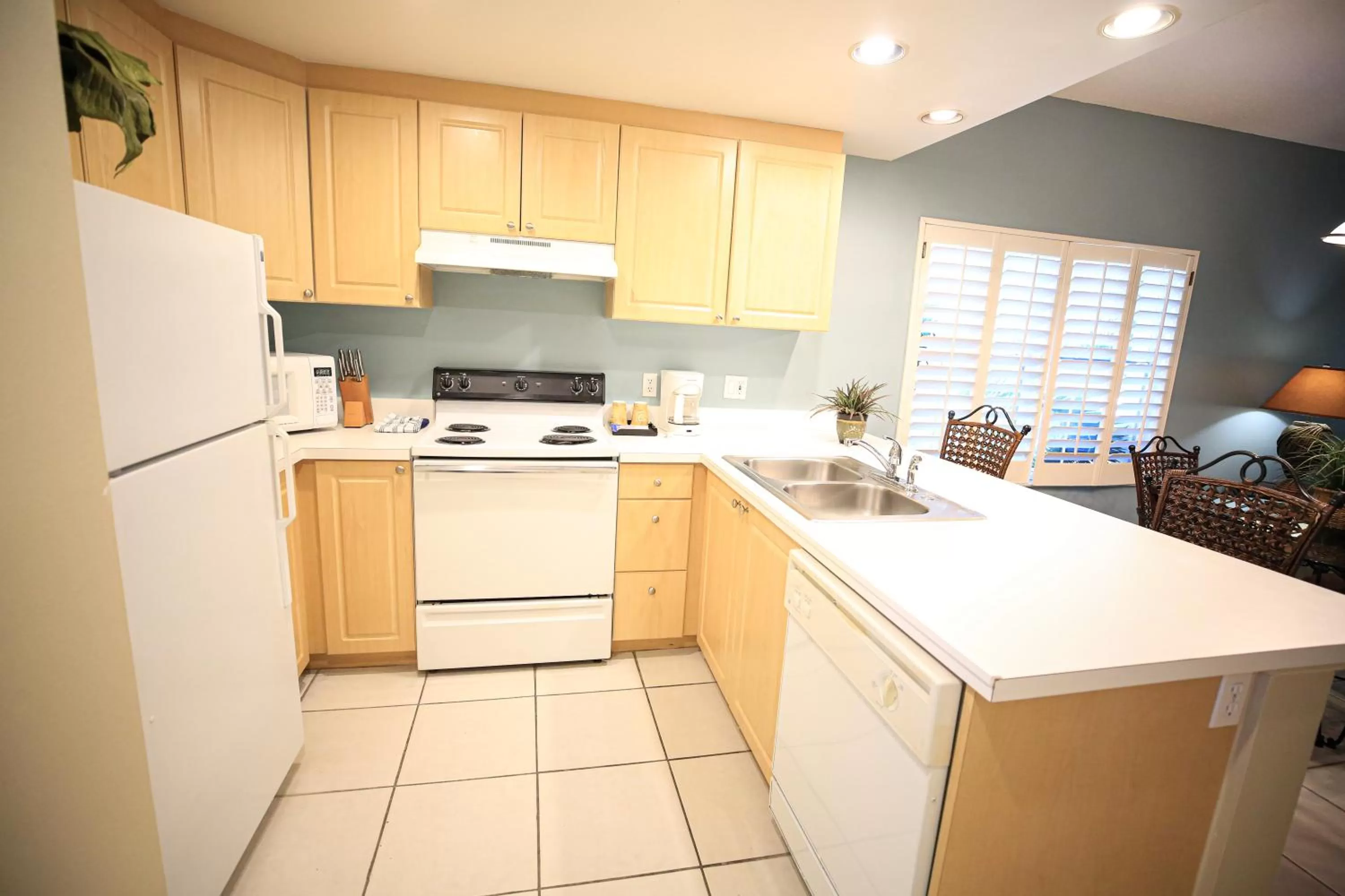 Kitchen or kitchenette in Legacy Hotel at IMG Academy