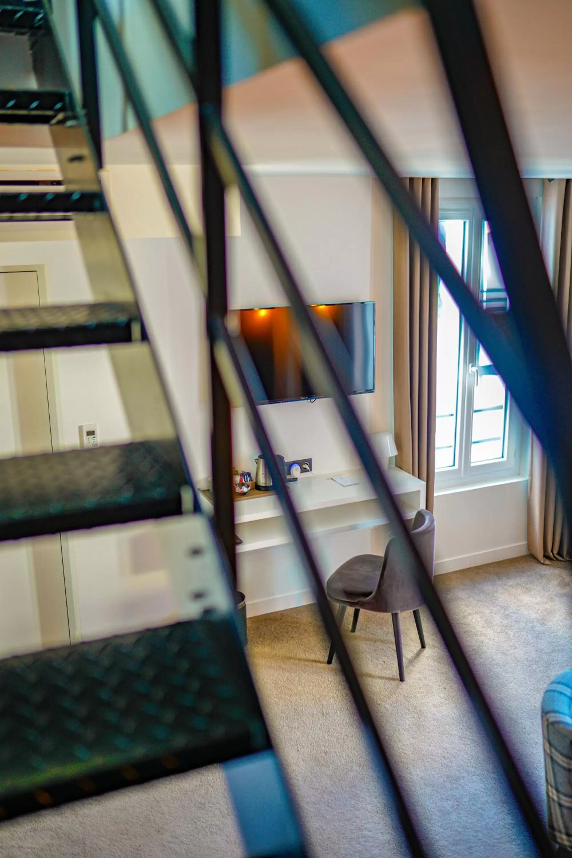 Seating area, Bed in Hôtel-Restaurant Bel Ami