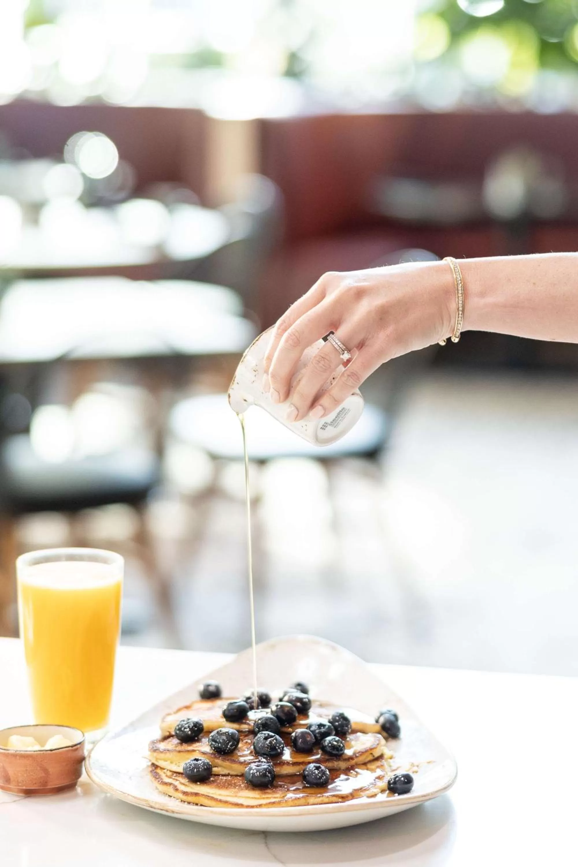 Restaurant/places to eat in Hyatt Regency Houston West