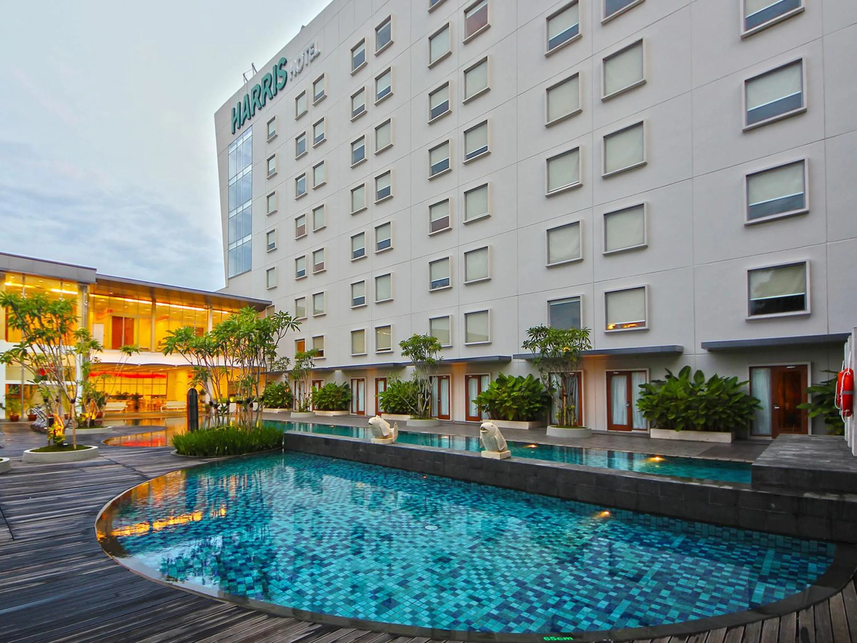 Pool view in HARRIS Hotel Sentul City Bogor