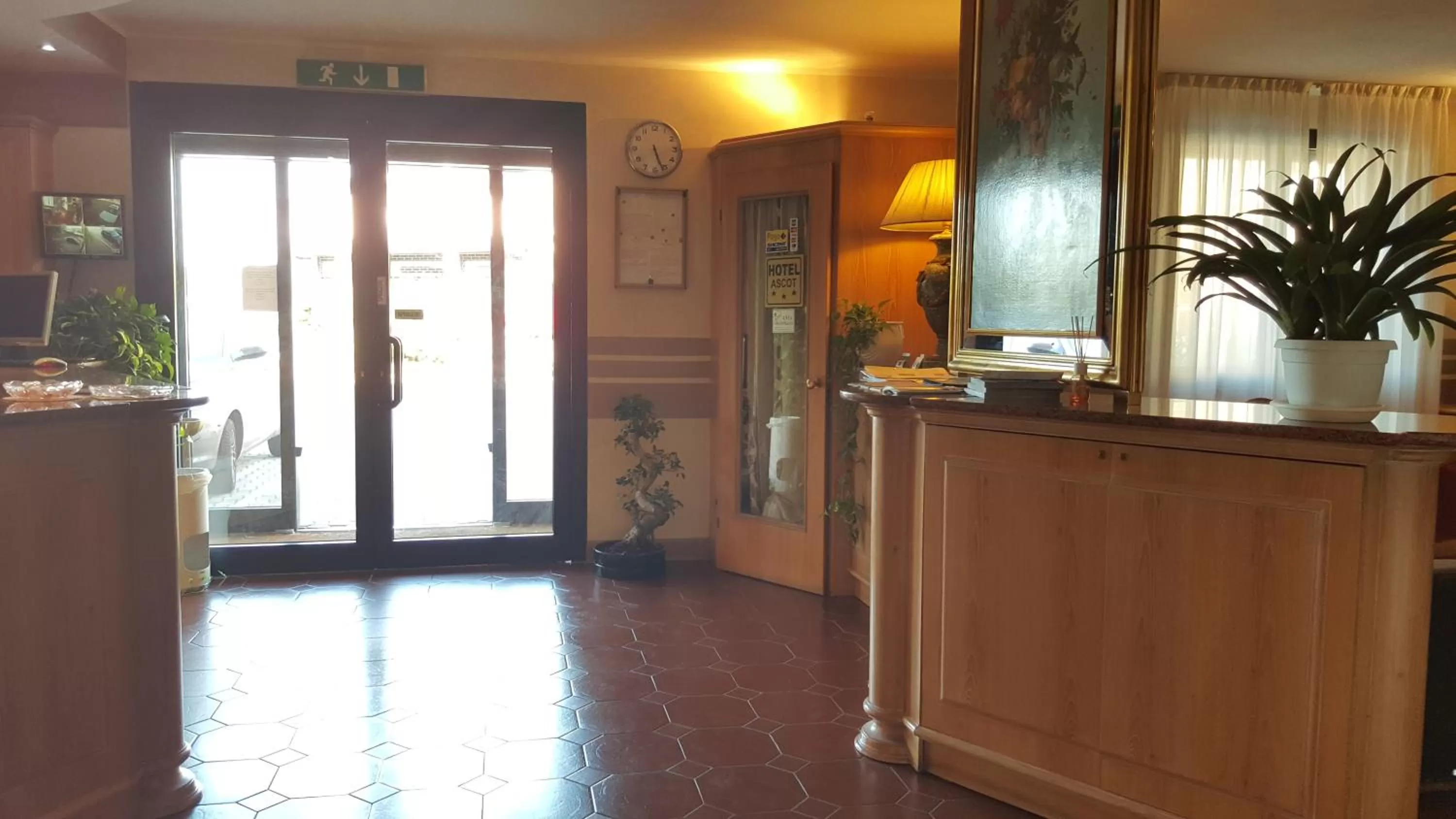 Lobby or reception in Hotel Ascot