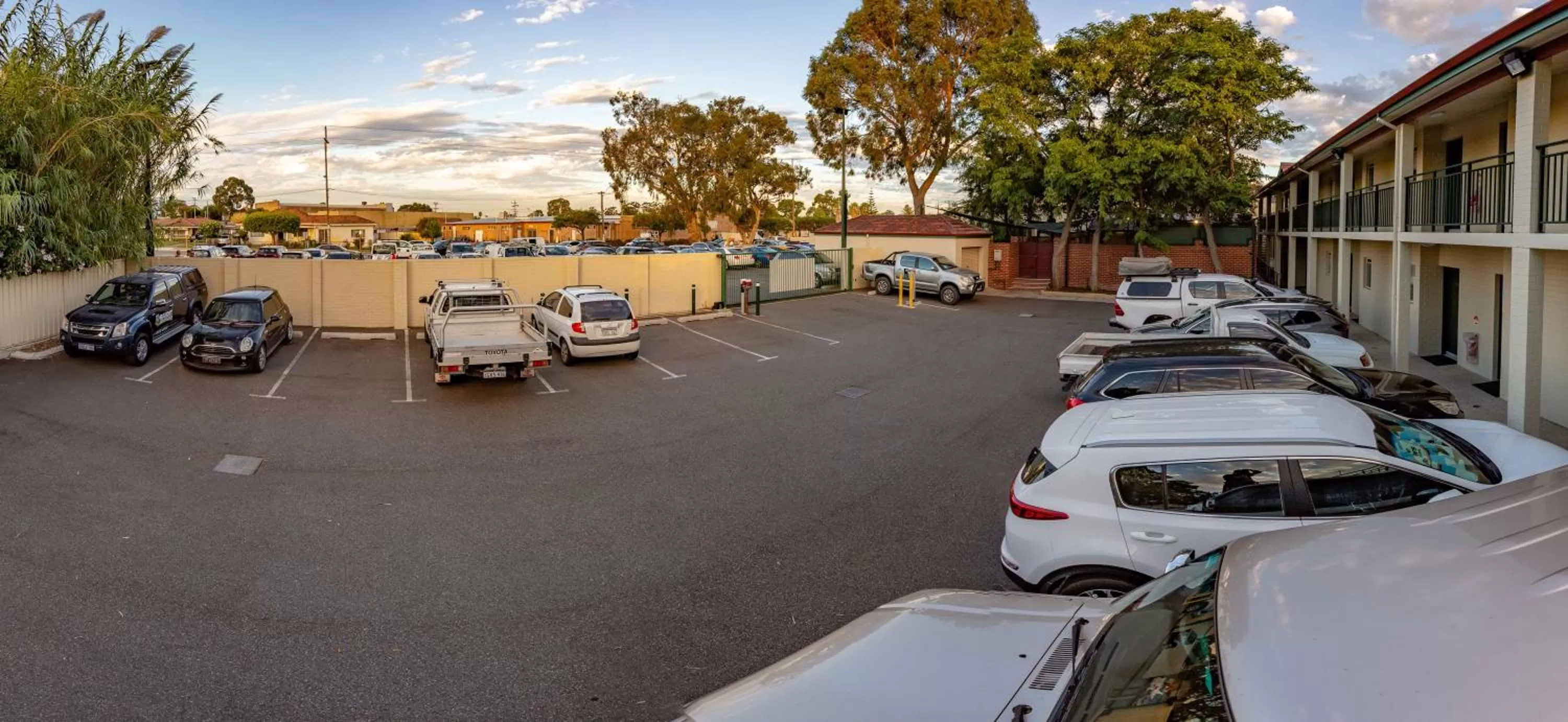 Property building in Quality Hotel Bayswater