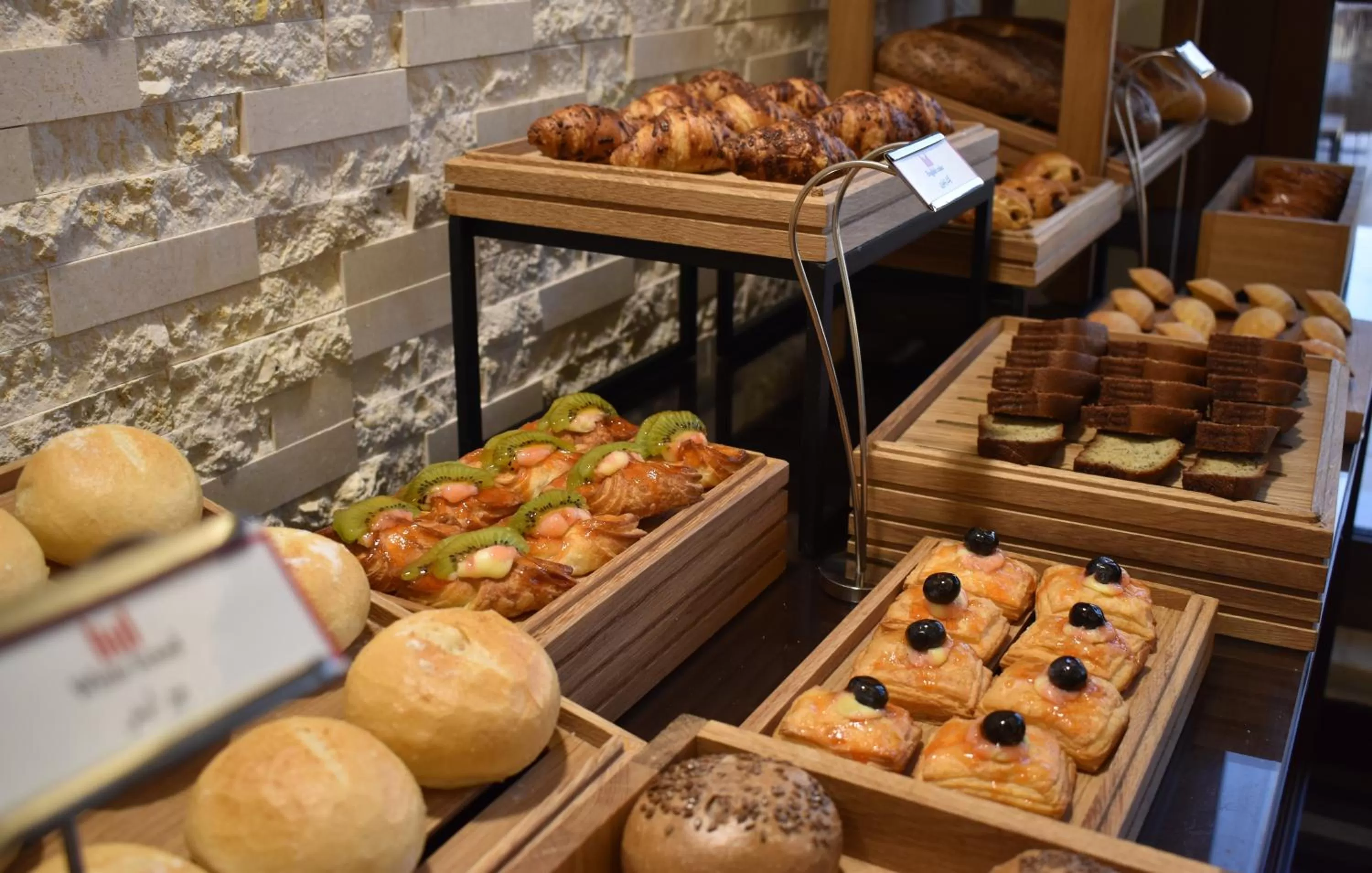 Breakfast in Grand Millennium Tabuk