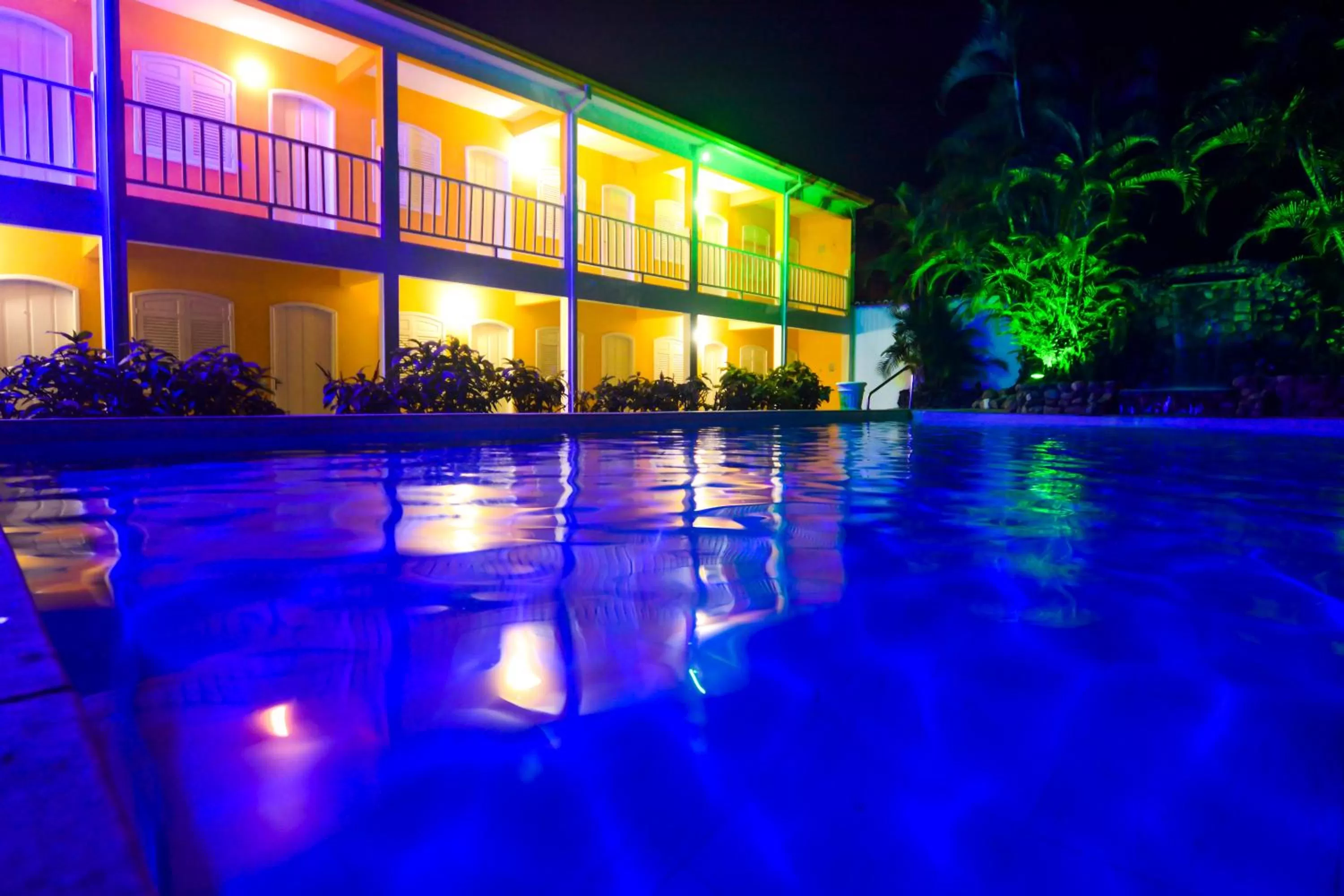 Swimming Pool in Pousada Estrela de Paraty
