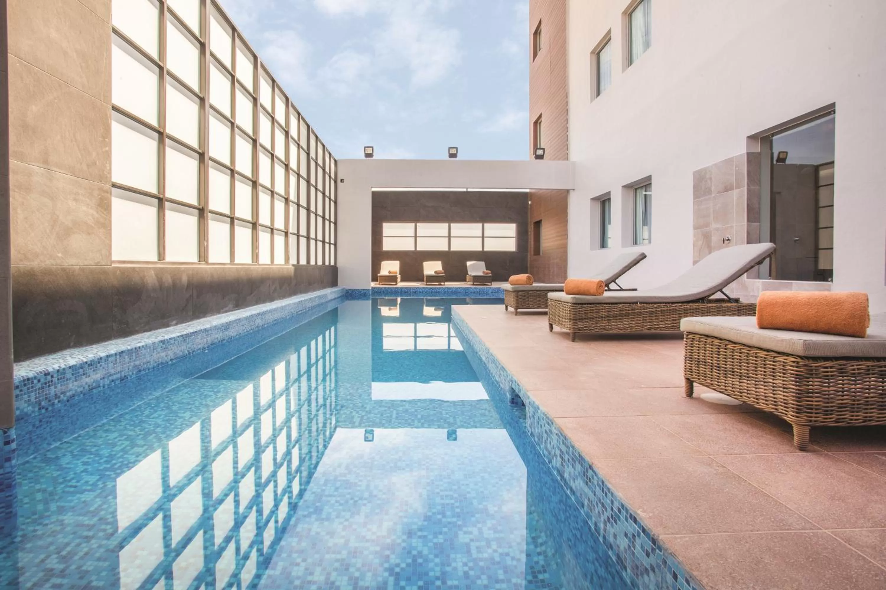 Swimming pool in La Quinta by Wyndham Aguascalientes