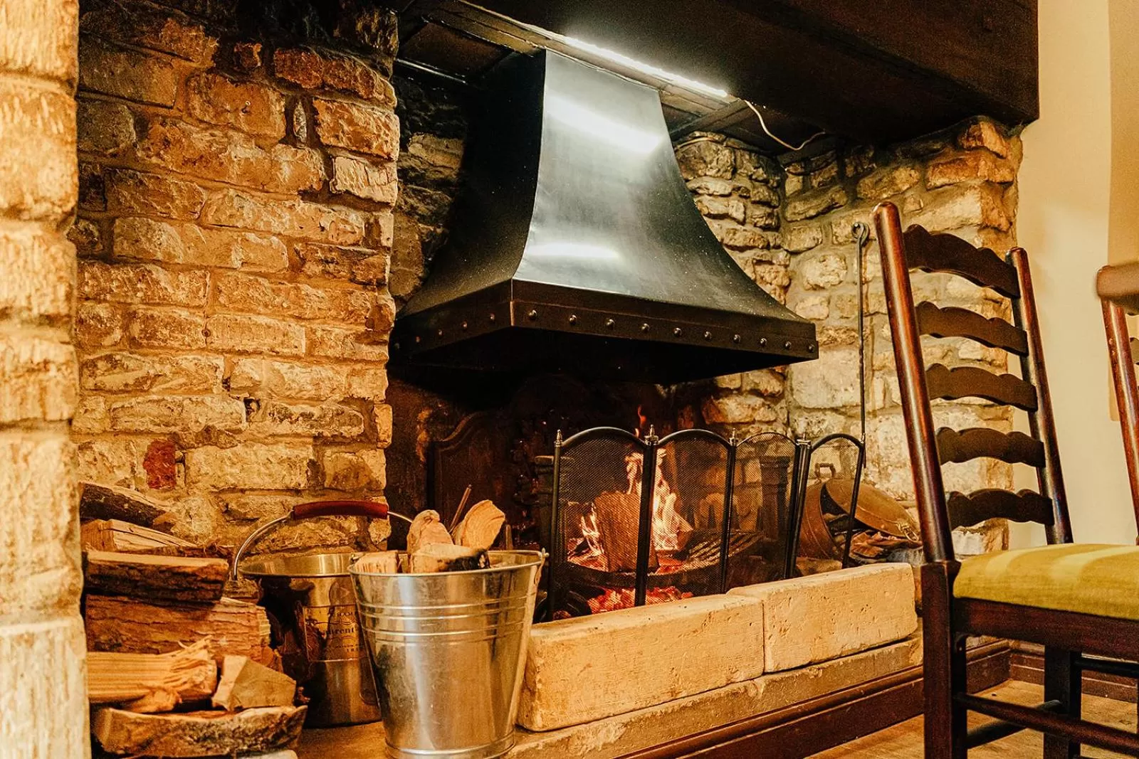 Restaurant/places to eat in The Castle Inn