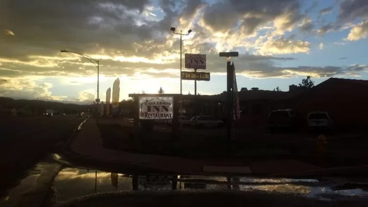 Property building, Sunrise/Sunset in Howard Johnson by Wyndham Raton