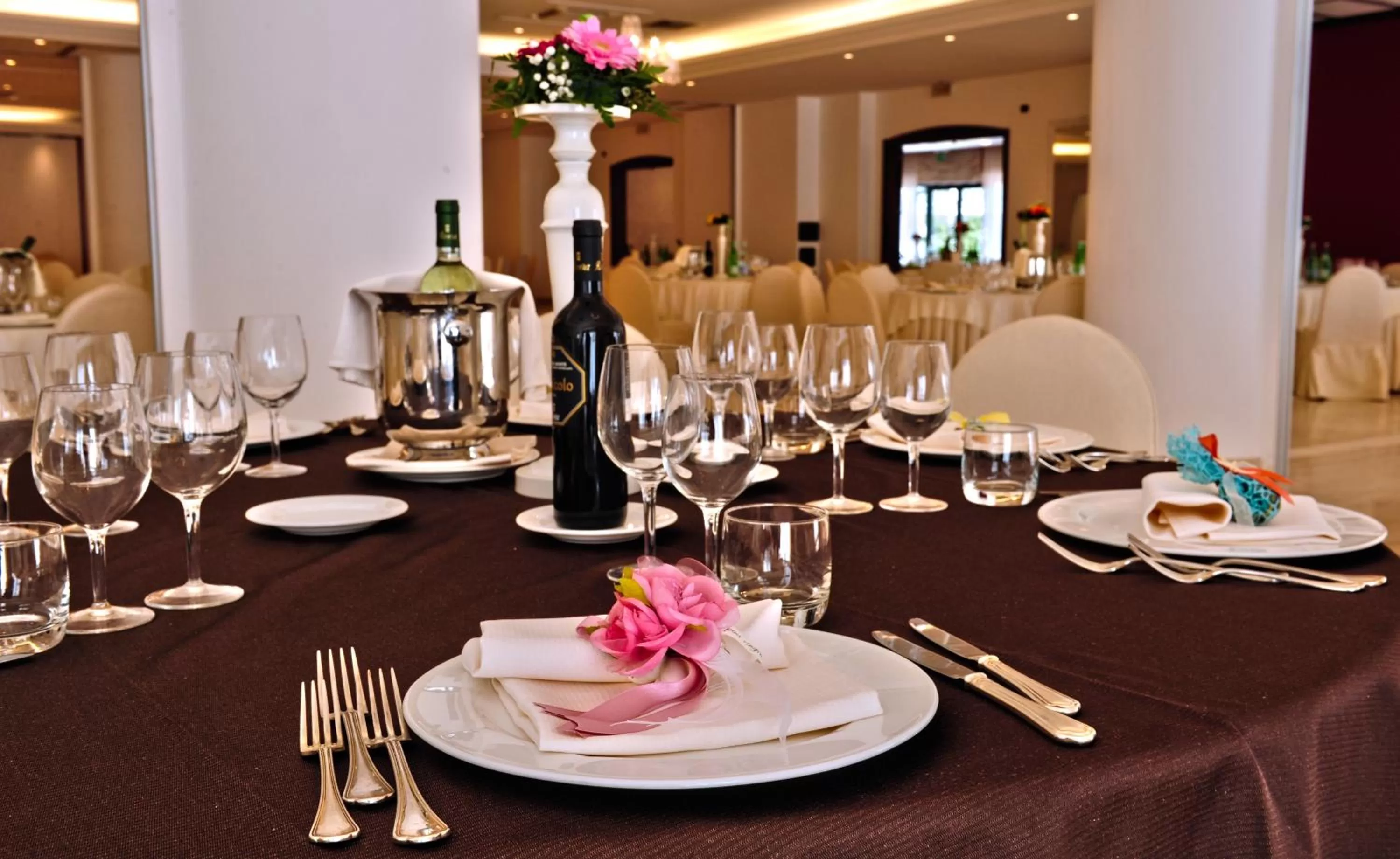 Food and drinks in Grand Hotel Paestum