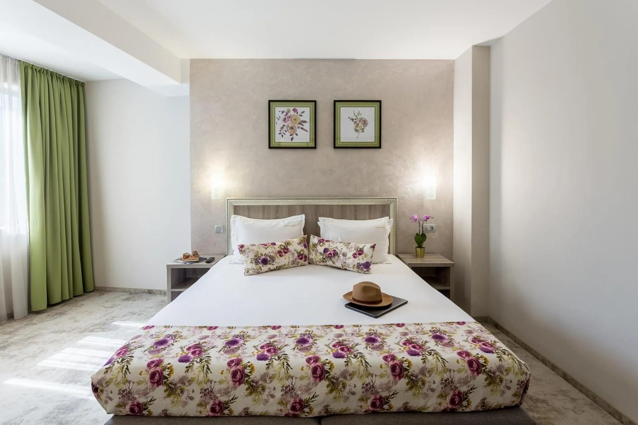 Bedroom, Bed in Prestige Boutique Hotel Craiova