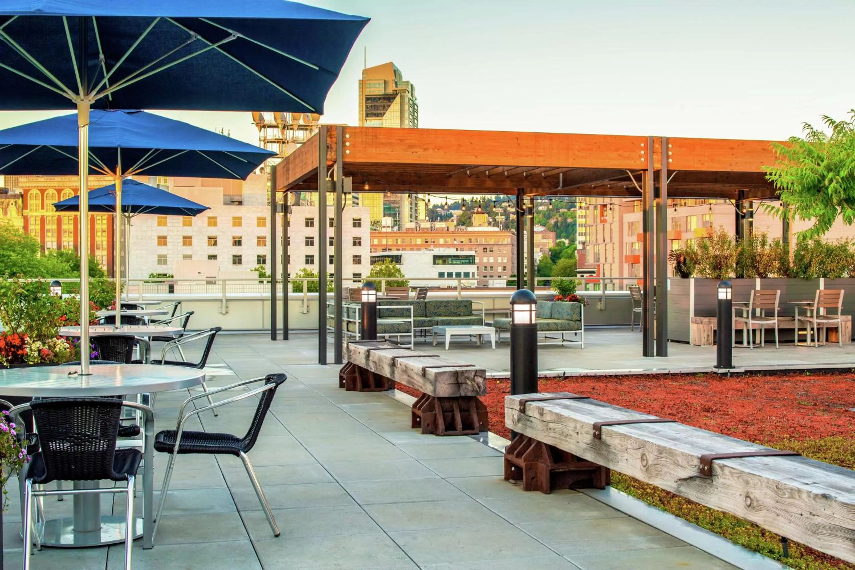 Patio in Hampton Inn And Suites By Hilton Portland-Pearl District