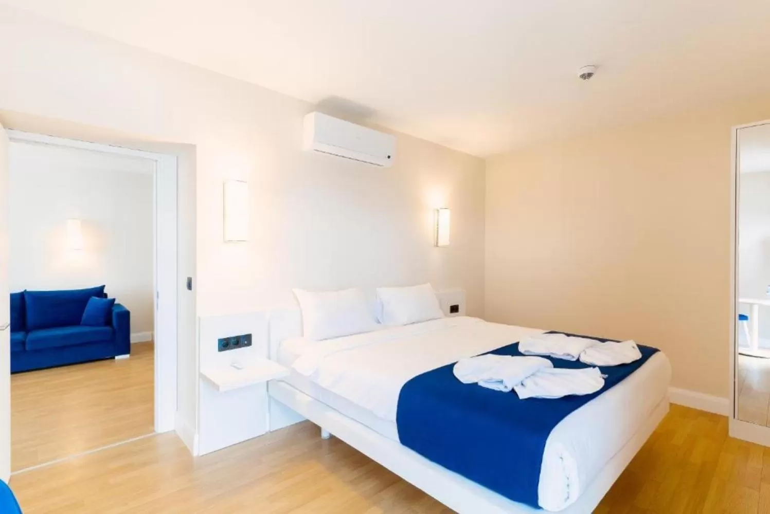 Bed in Luxury Sea View Aparthotel In Orbi City Batumi