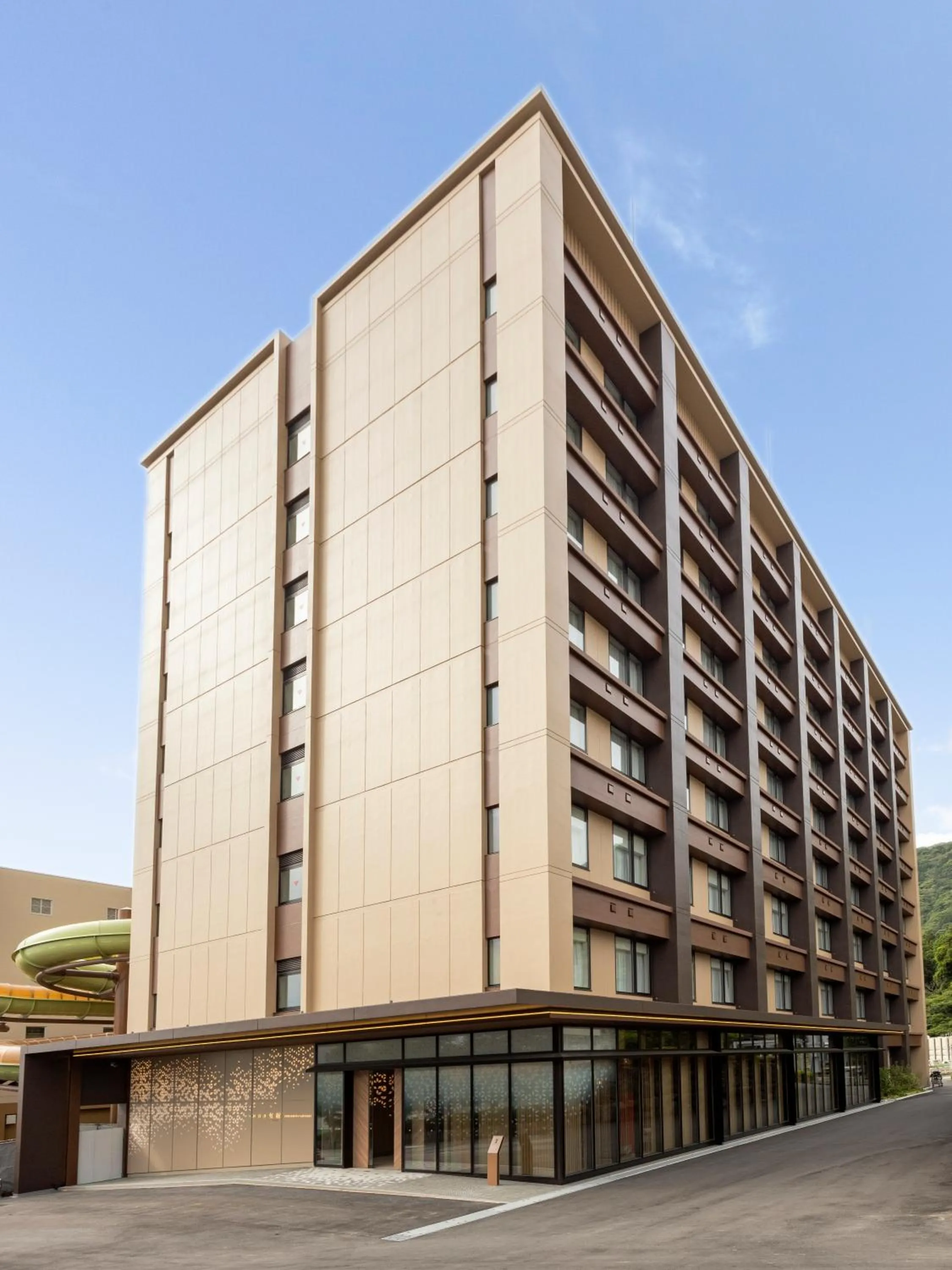 Property building in Beppu SUGINOI HOTEL