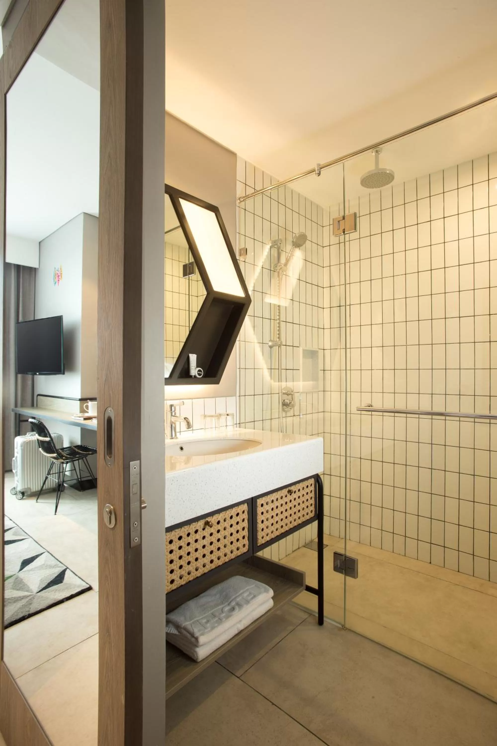 Bathroom in ARTOTEL Yogyakarta