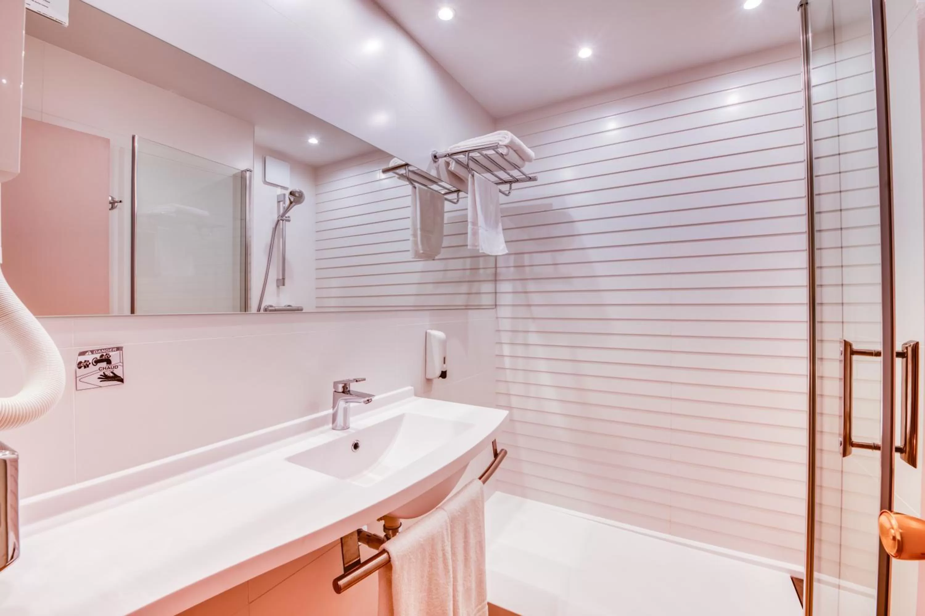 Logis NIMOTEL Hôtel Cosy