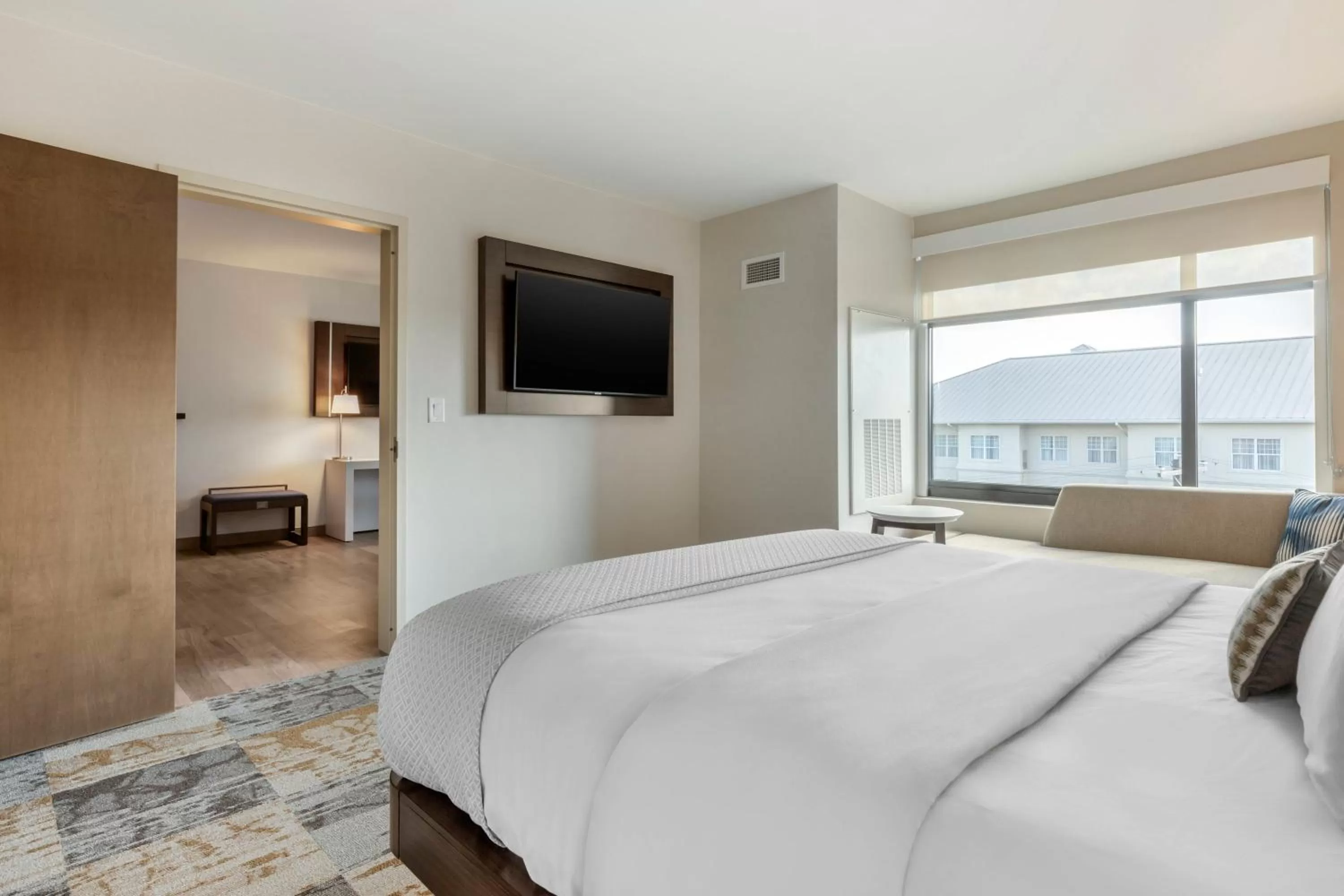 Photo of the whole room, Bed in Cambria Hotel Charleston Riverview