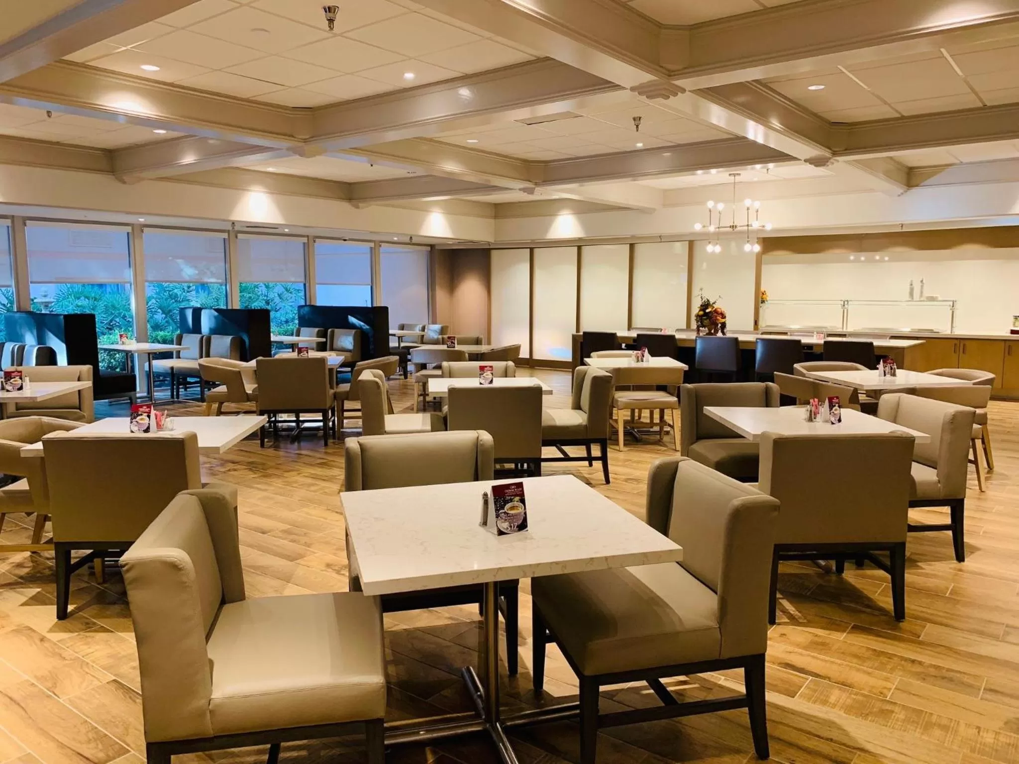 Restaurant/places to eat in Crowne Plaza Silicon Valley North - Union City by IHG