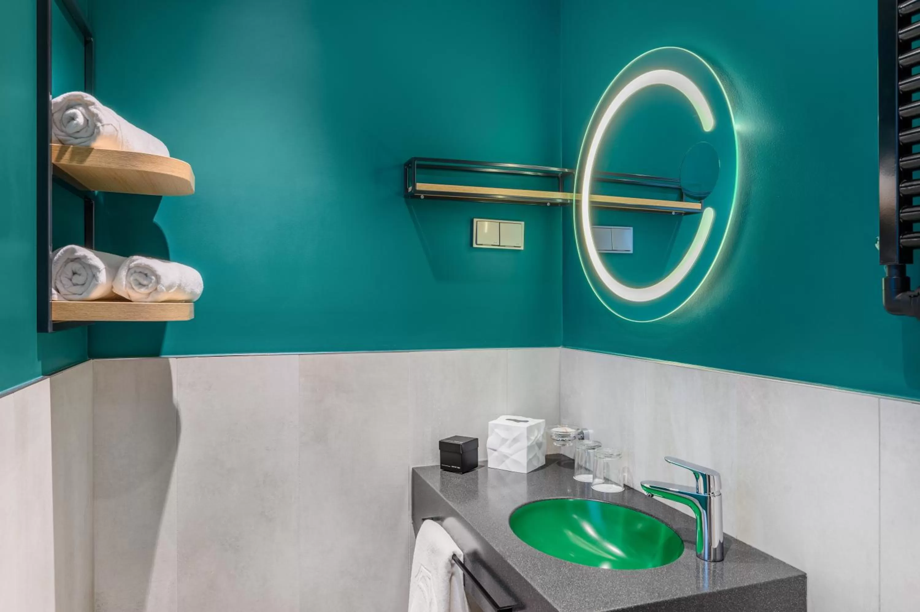 Bathroom in Hotel Oktogon Haggenmacher by Continental Group