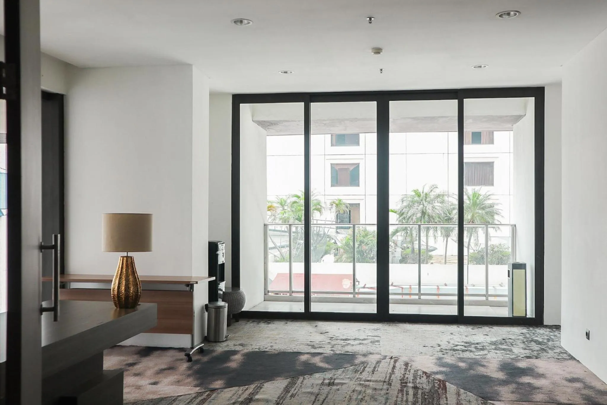 Meeting/conference room in Crowne Plaza Jakarta Residences, an IHG Hotel