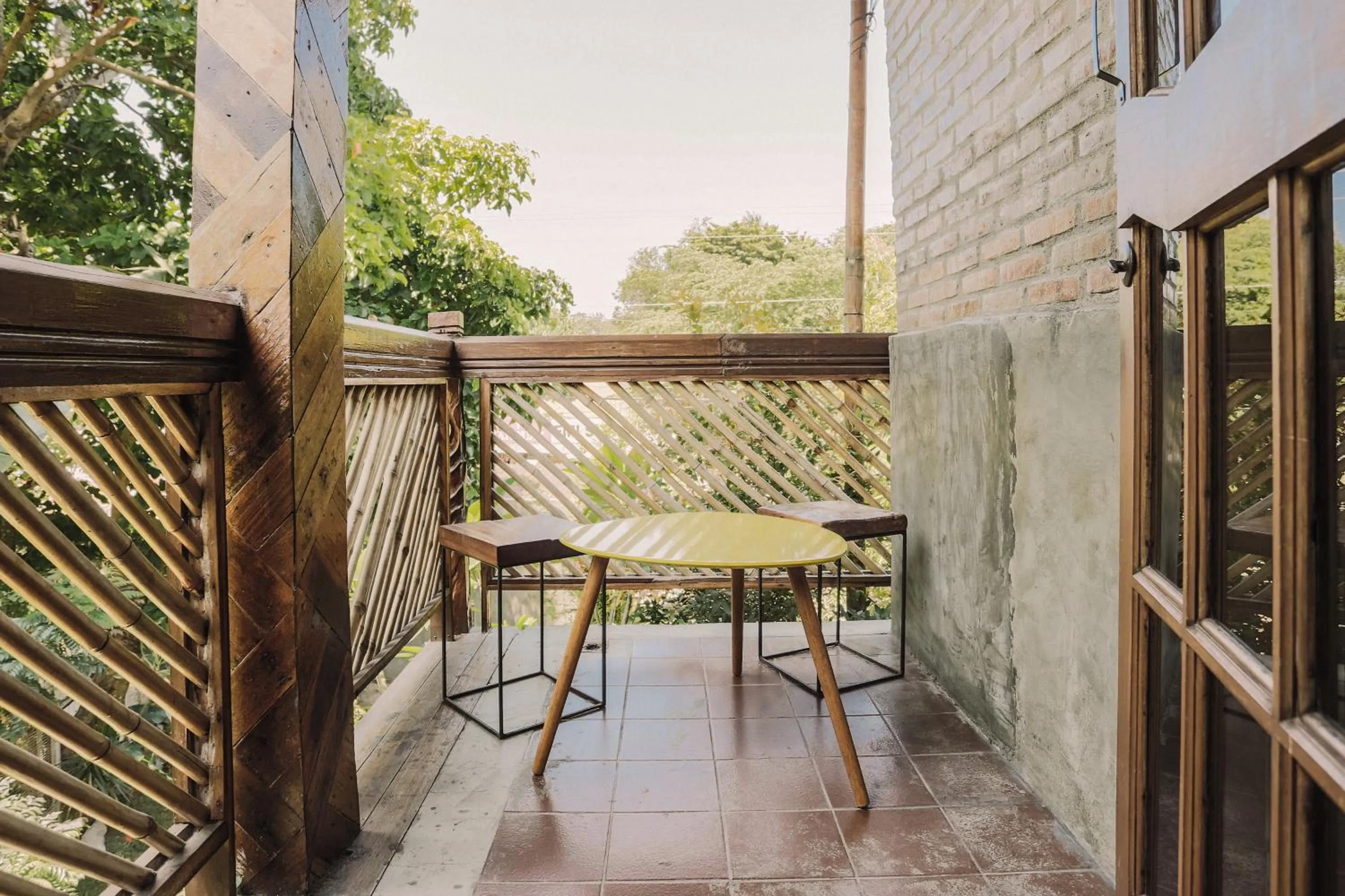 Balcony/Terrace in The Flying Fish Hostel
