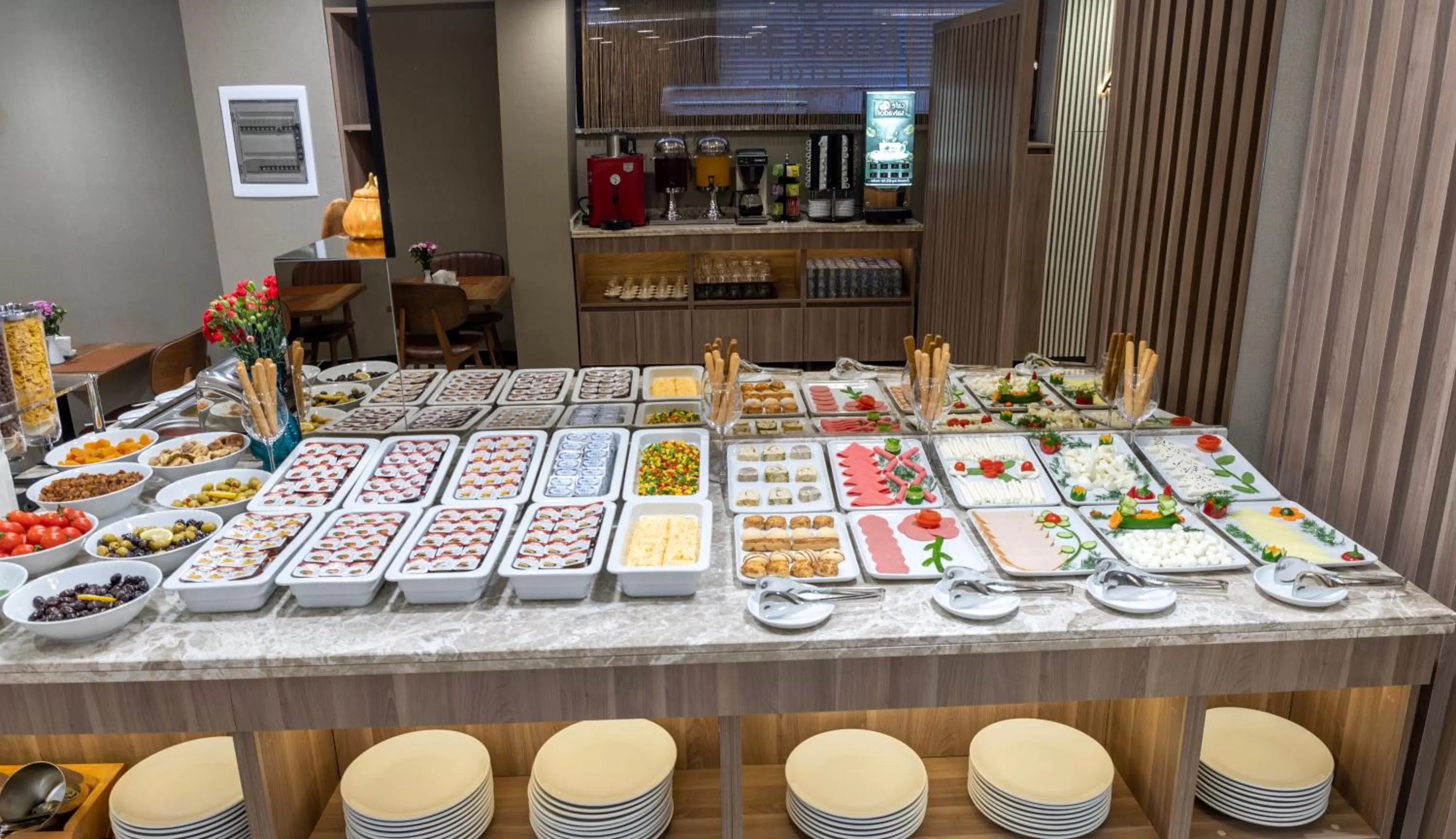 Buffet breakfast in The Omiya Hotel