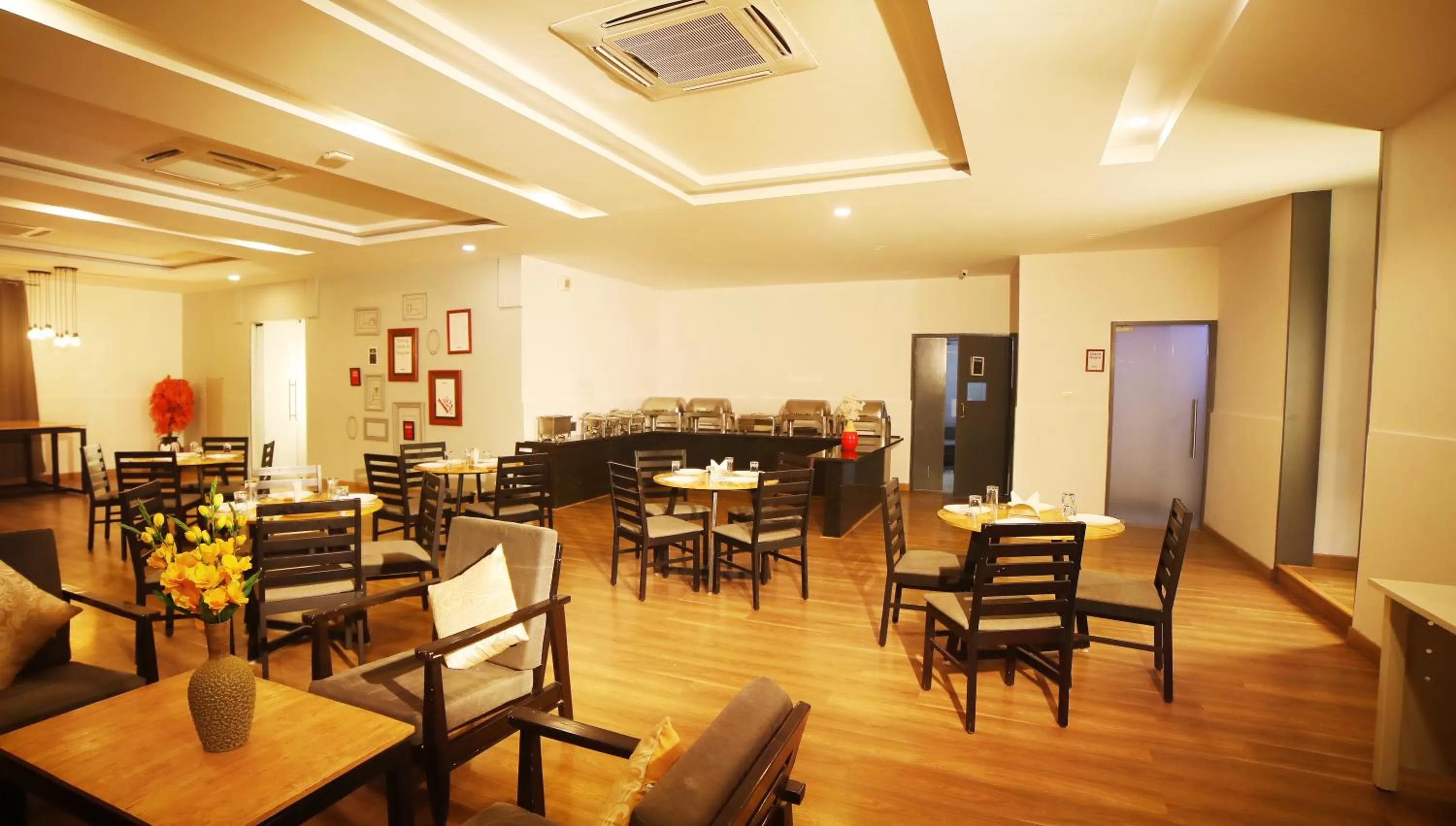 Banquet/Function facilities in The Urban Stays